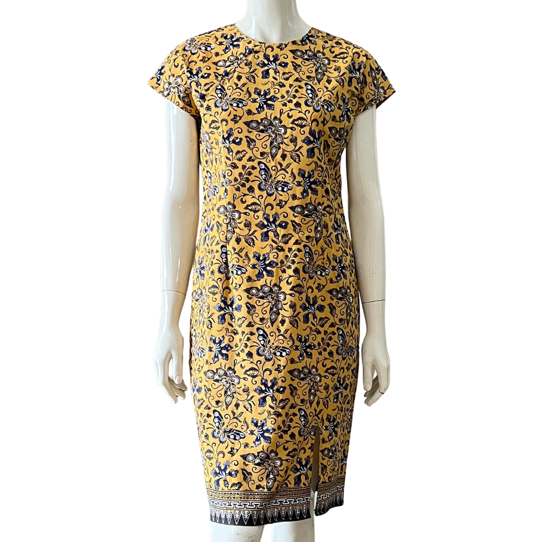 3 Button Slim Fit Dress - XS