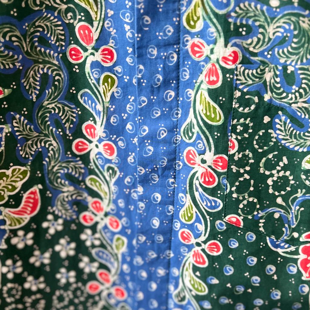 Premium Batik Tulis Select Men's Shirt - M