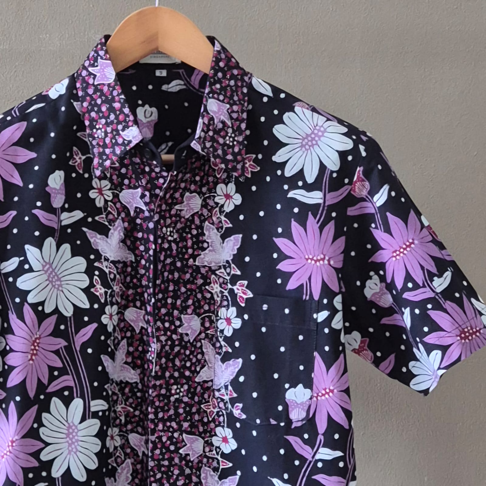 Premium Batik Tulis Select Men's Shirt - S