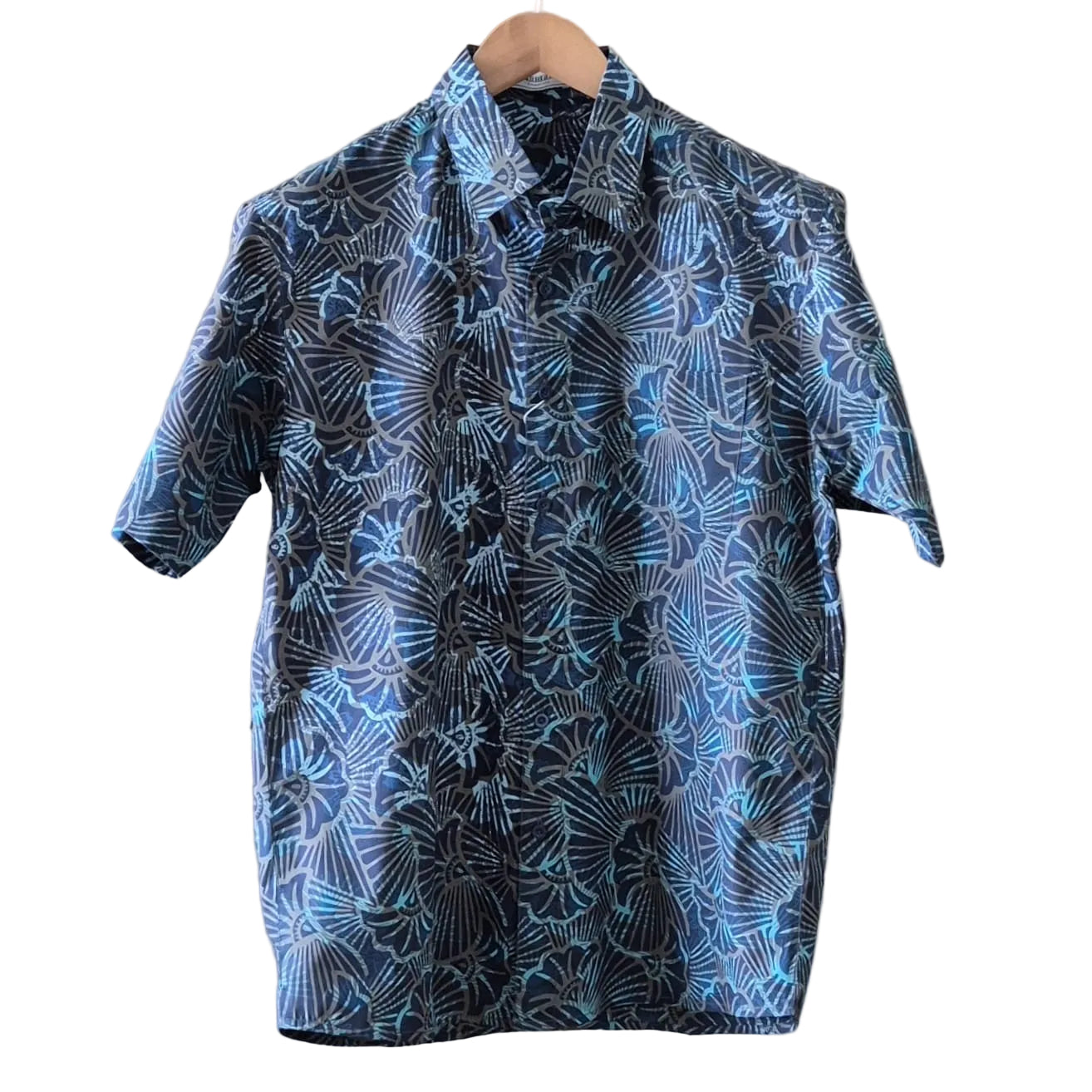Batik Men's Short Sleeve Shirt - L