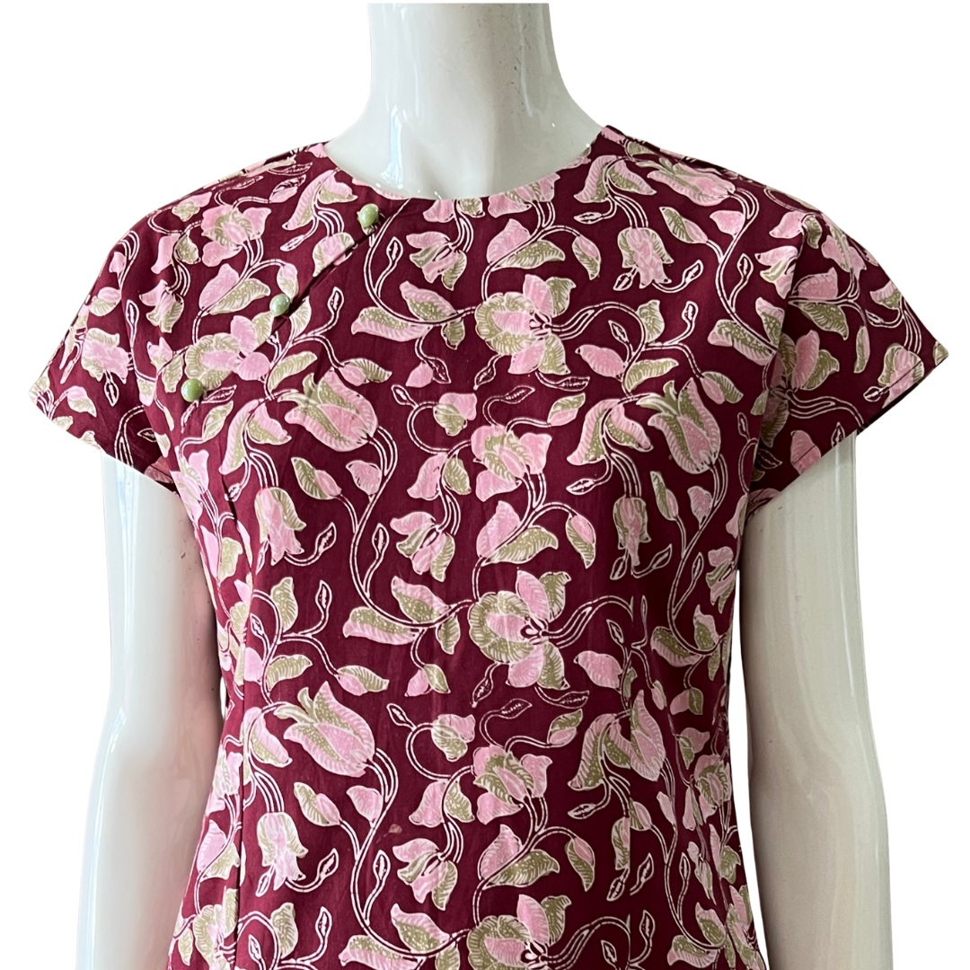 3 Button Slim Fit Dress - S