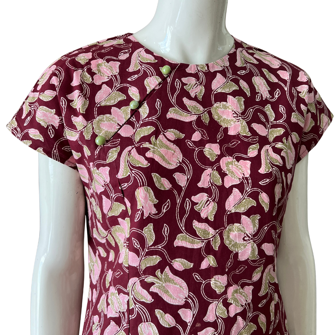 3 Button Slim Fit Dress - S