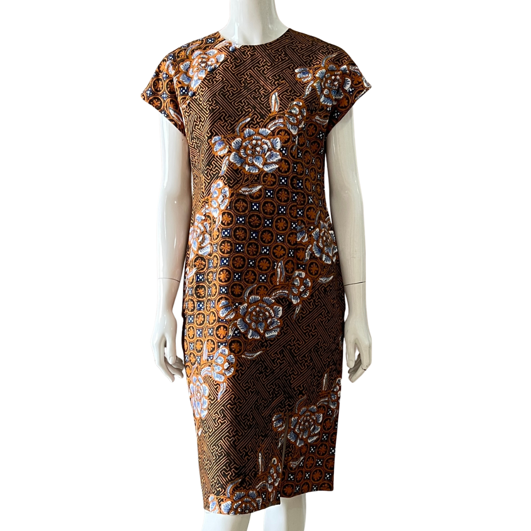3 Button Slim Fit Dress - S