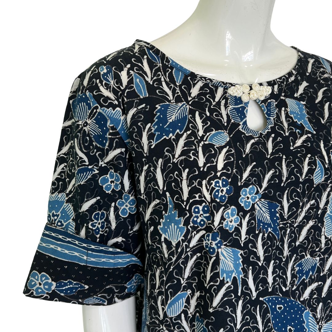 Batik Tulis Flip Sleeve Dress - XL