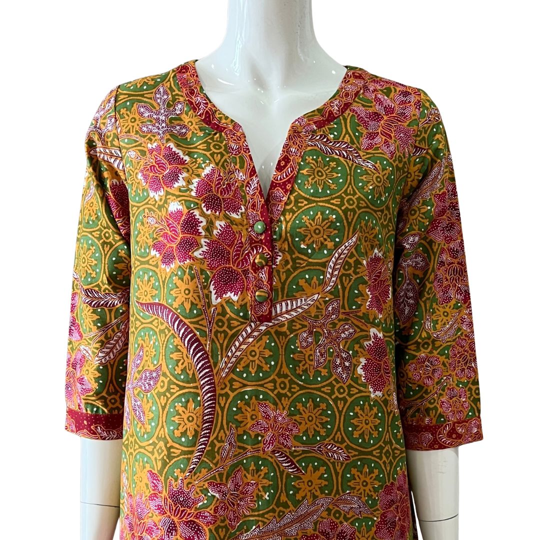 3/4 Sleeve V Neck dress - S