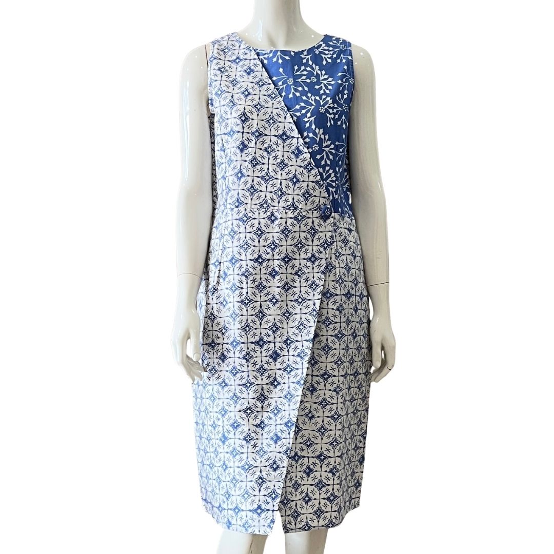 Sleeveless Panel Dress - S