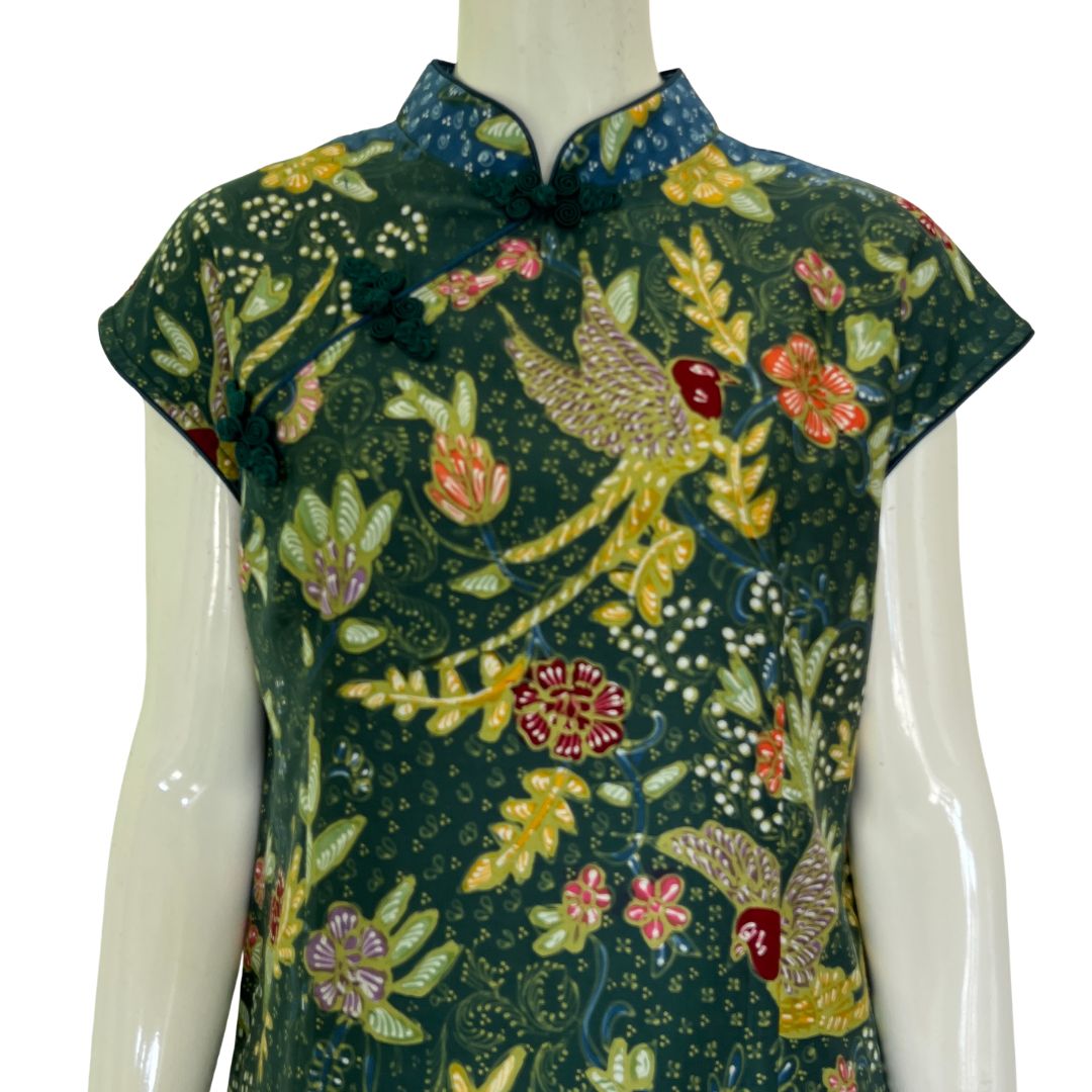Batik Tulis Nyonya Cheongsam Dress - L