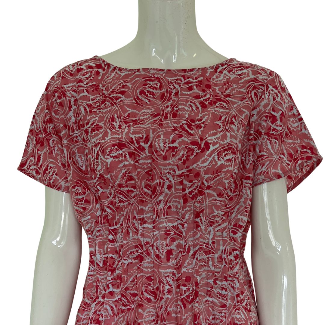 Tuck Waist Dress - L