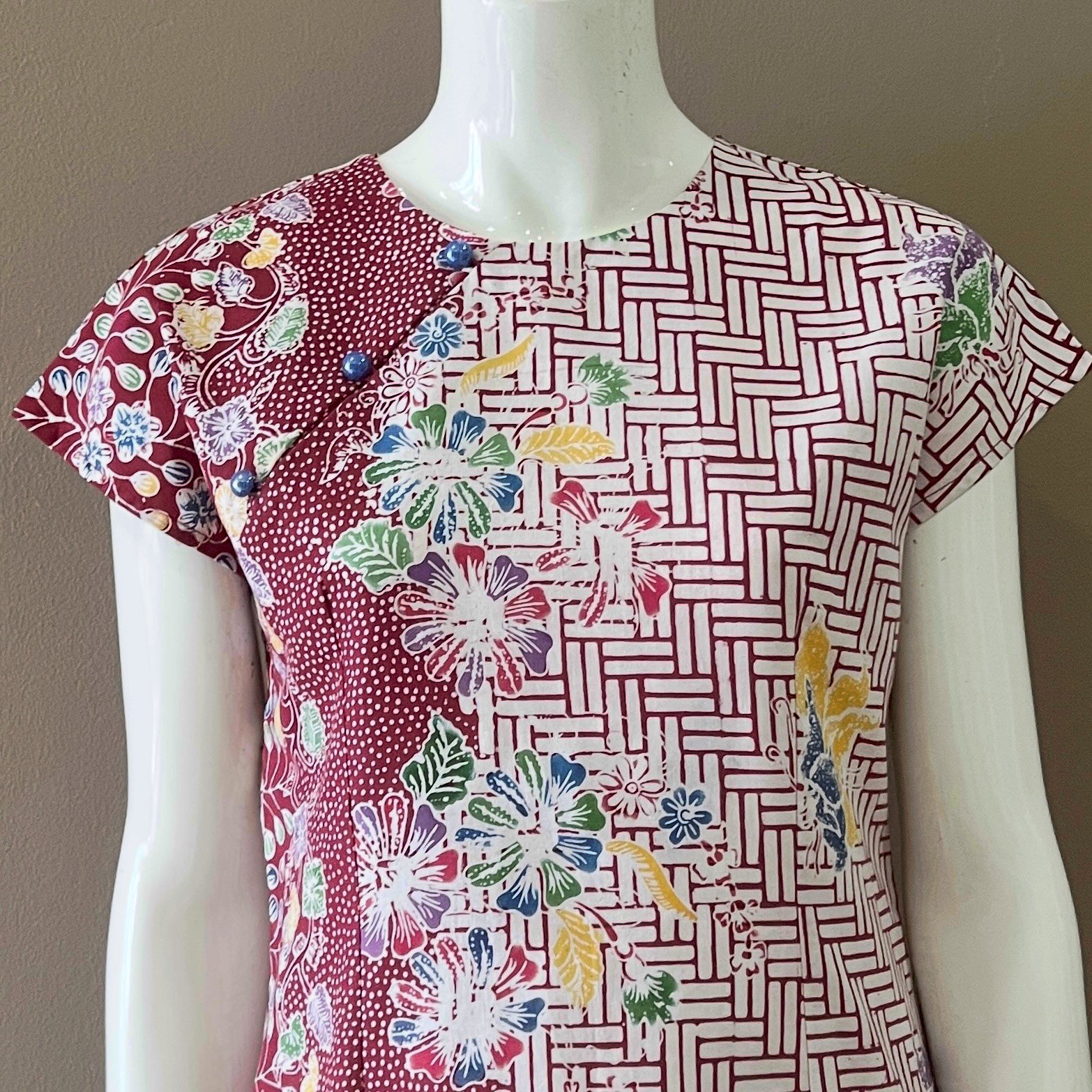 3 Button Slim Fit Dress - XS