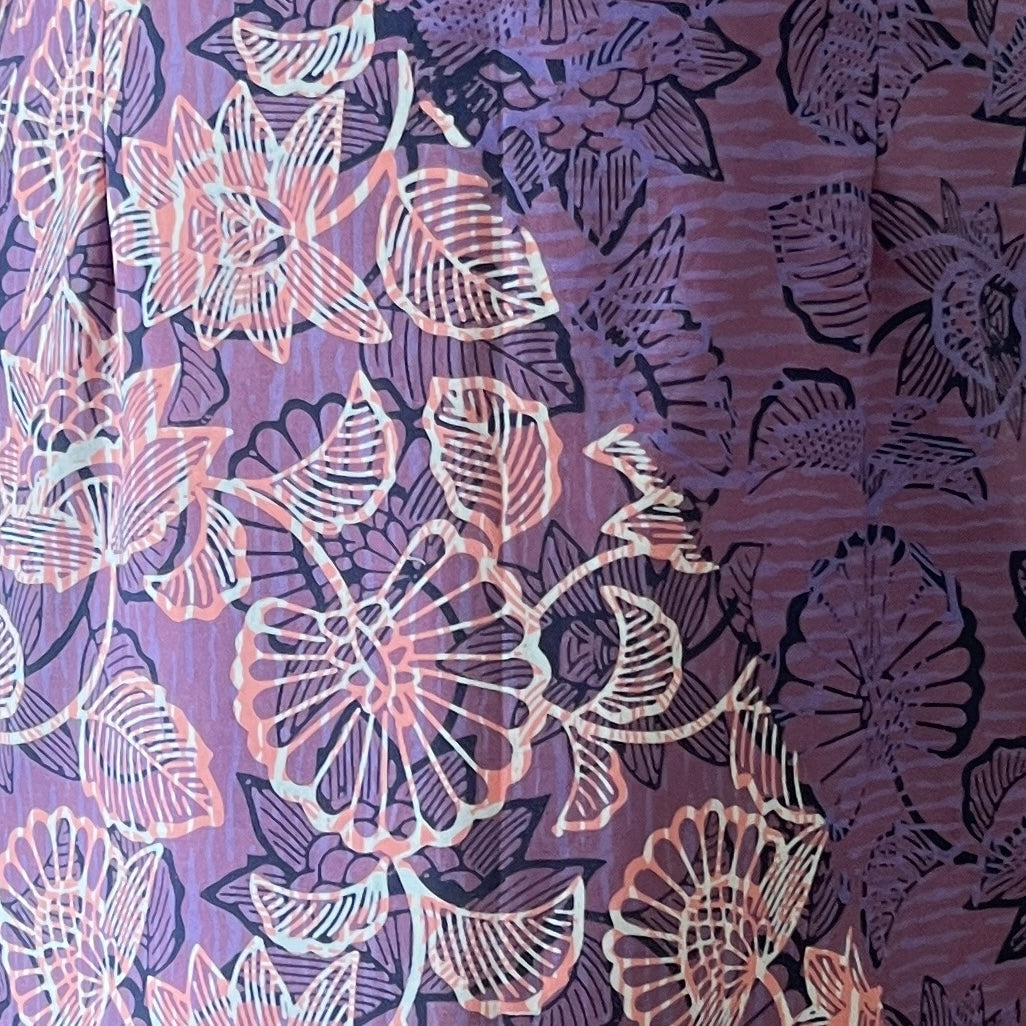 3 Button Slim Fit Dress - M