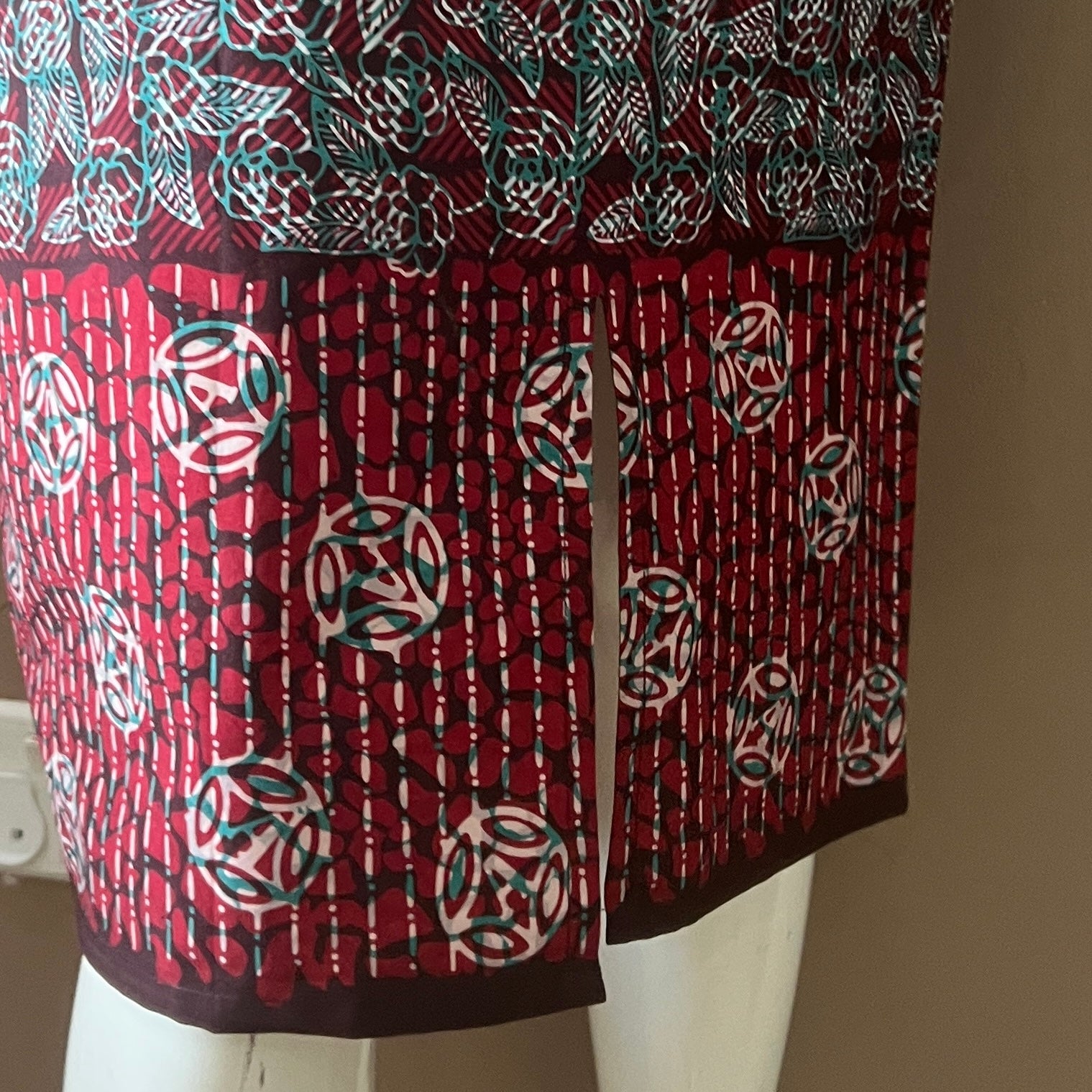 3 Button Slim Fit Dress - L