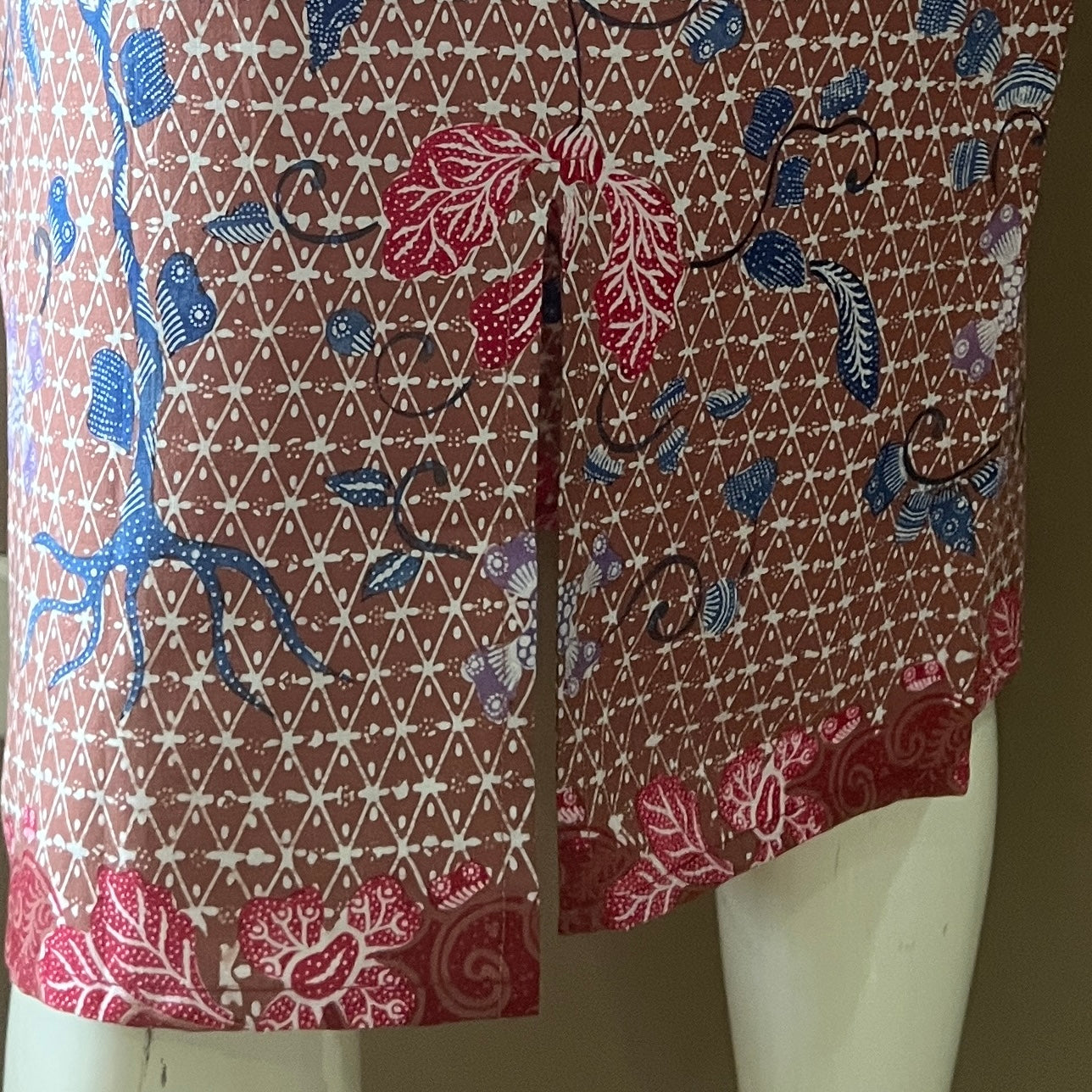 3 Button Slim Fit Dress - L