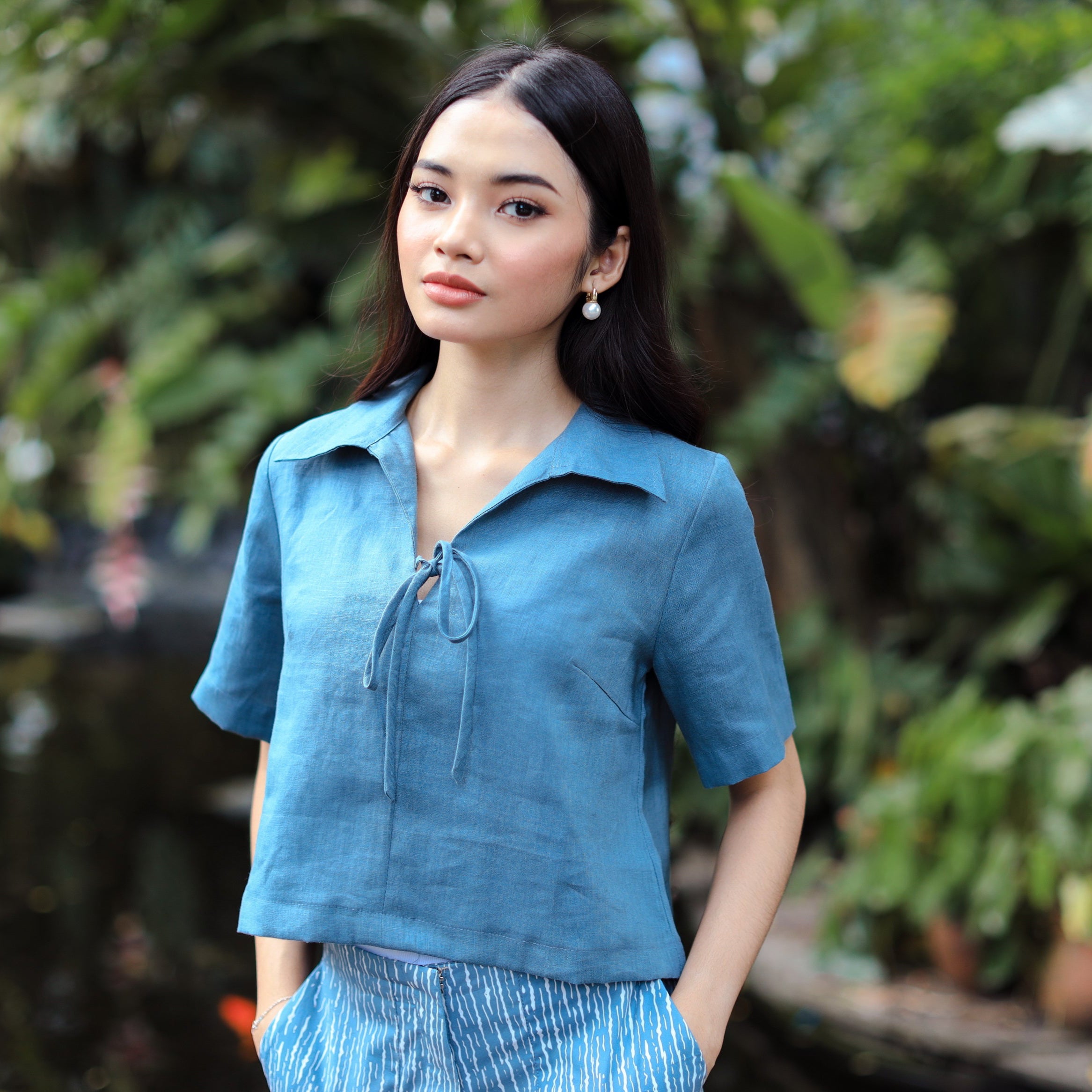Linen Top w/collar - Blue