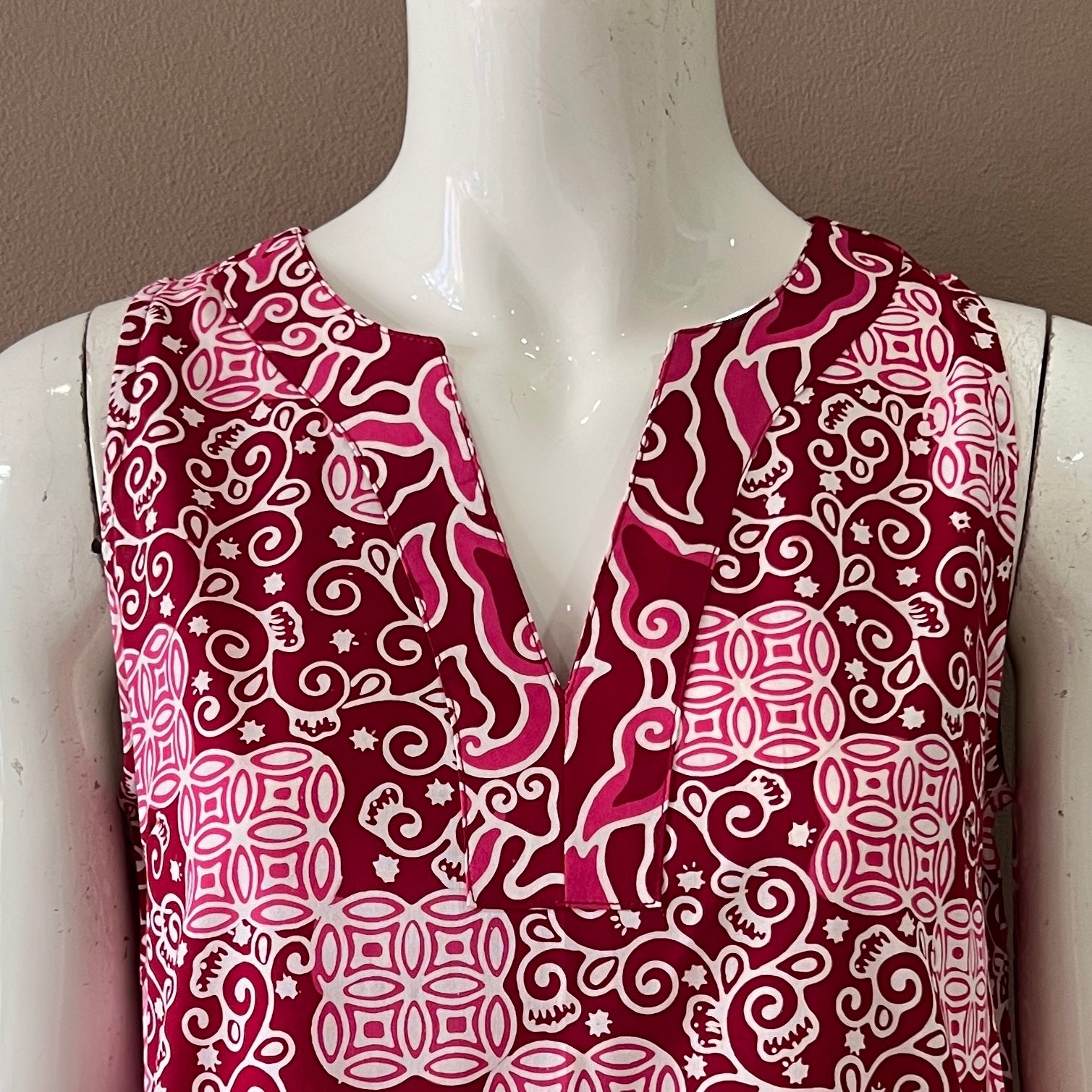 Classic Sleeveless Dress -XS