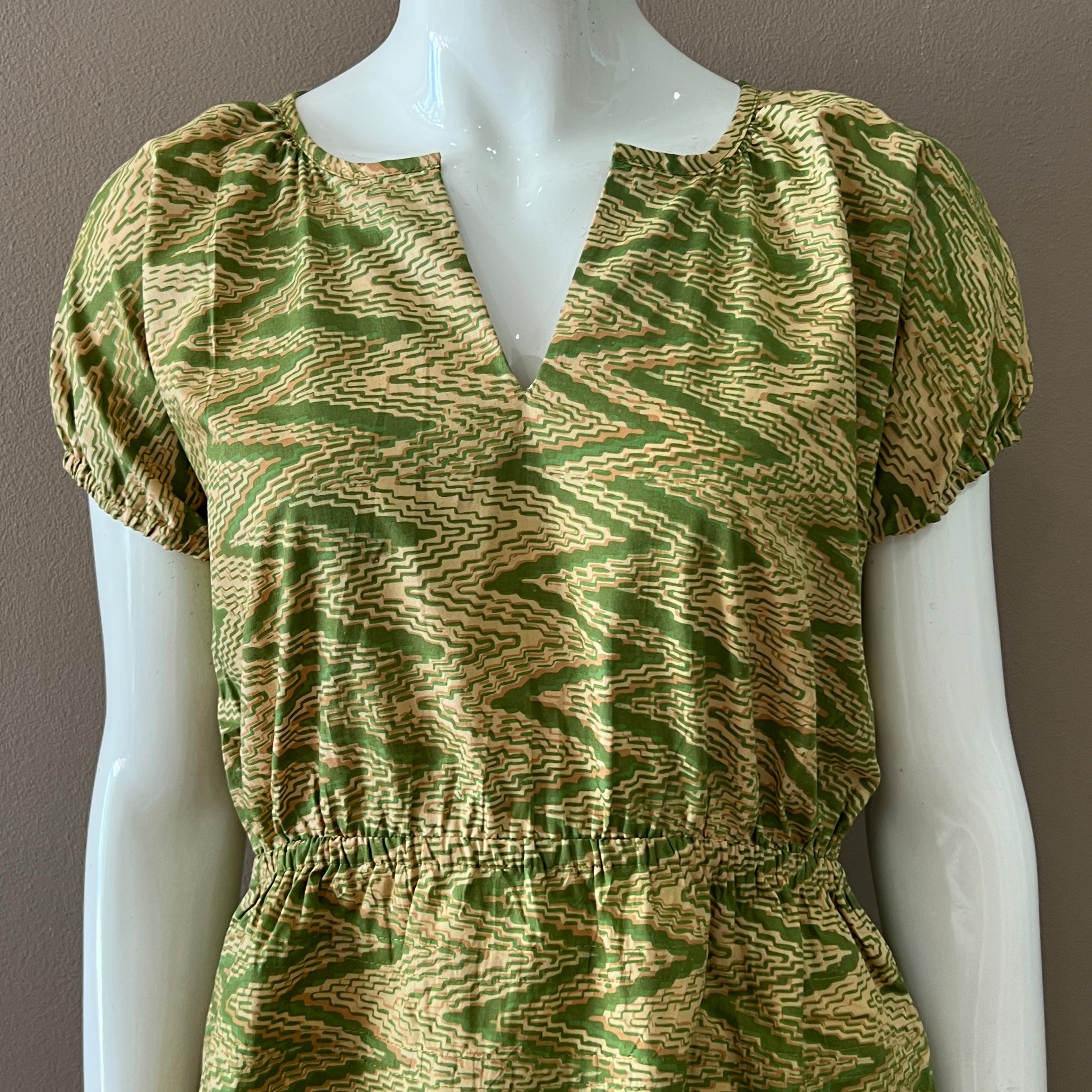 Gathered Waist Midi Dress - M