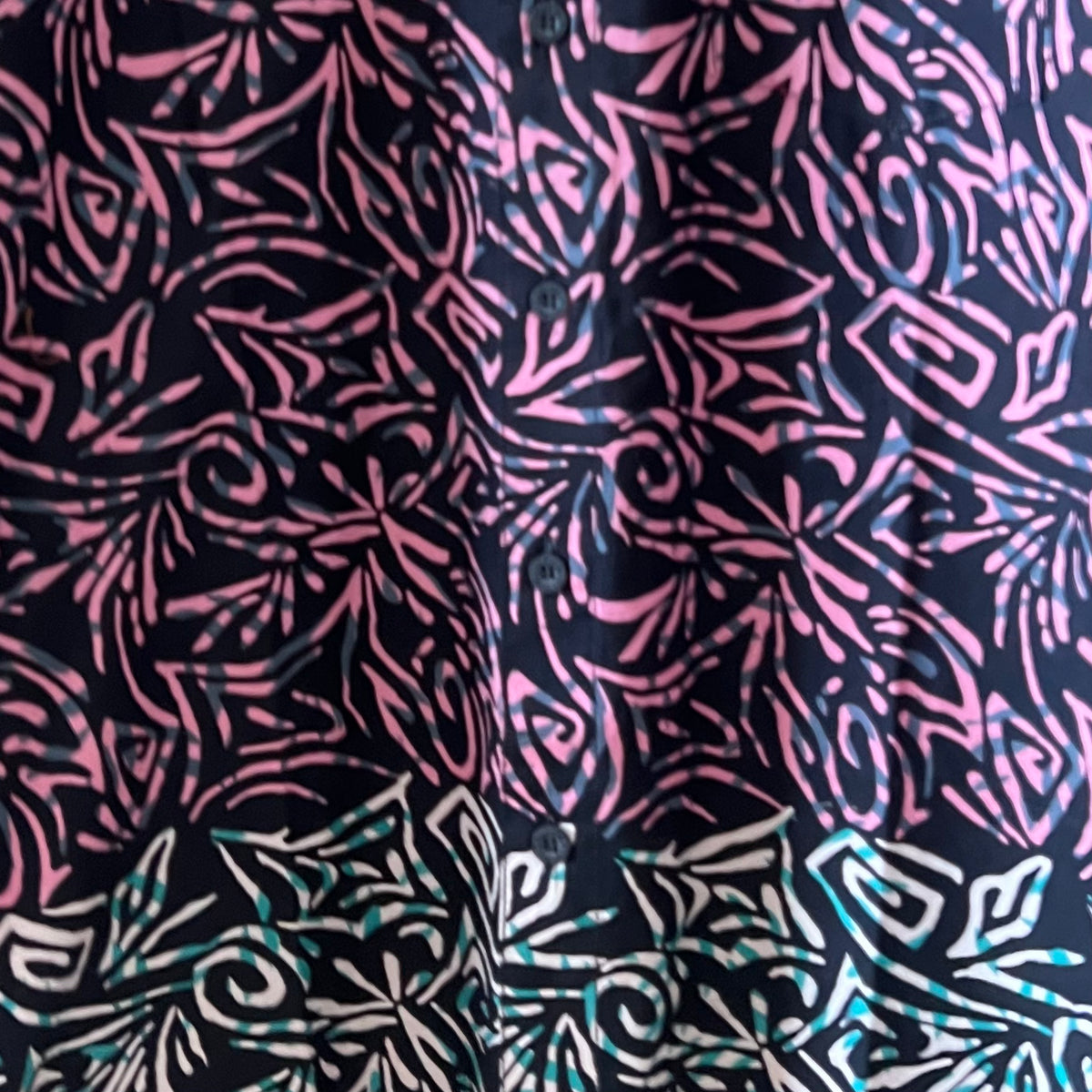Batik Men's Short Sleeve Shirt