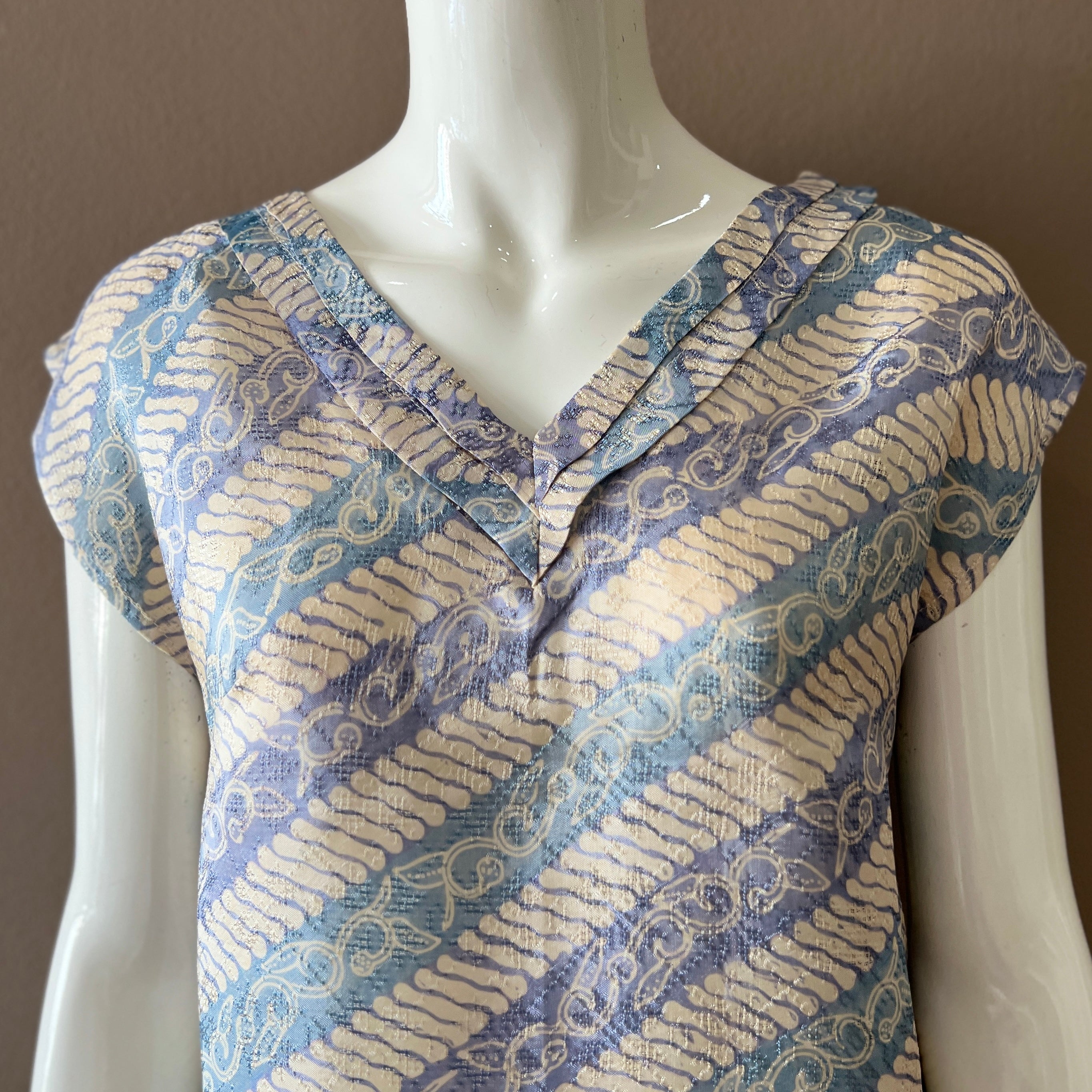 V Neck Cap Sleeve Blouse - S  Template