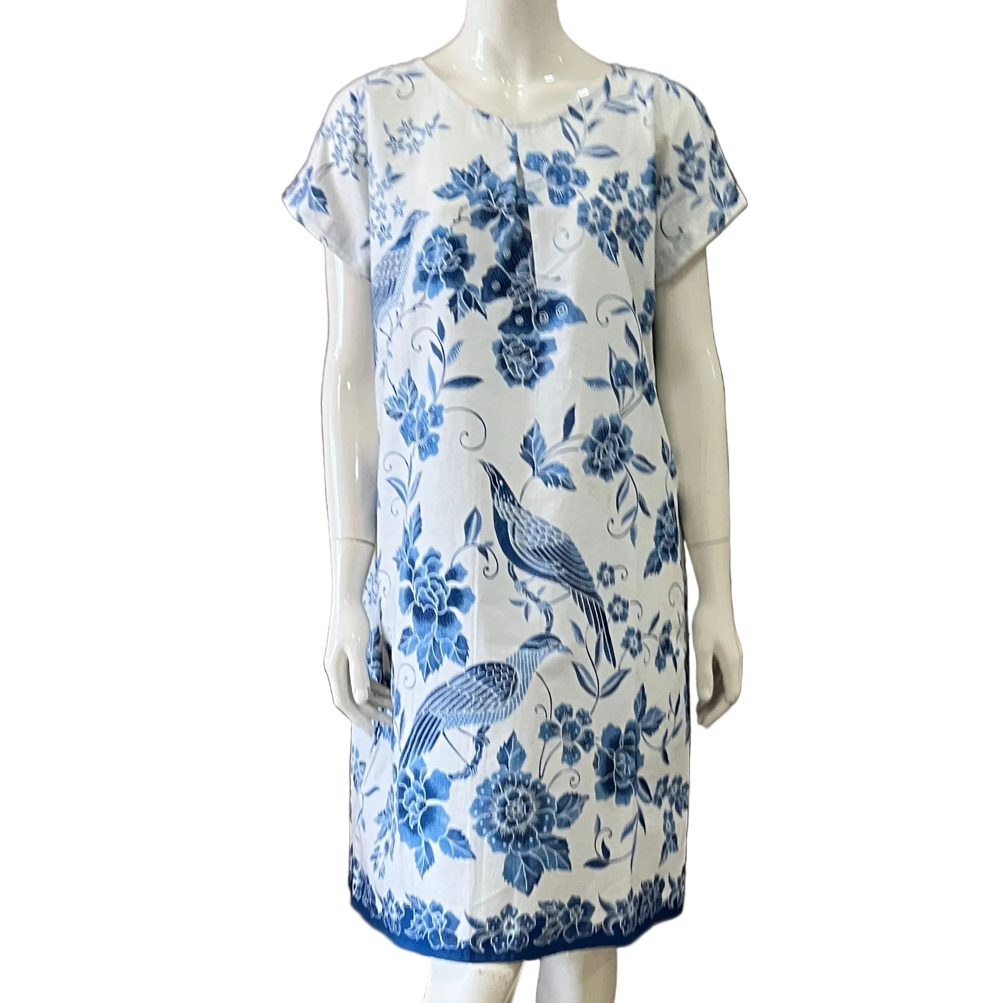 V Neck Tuck Dress - M