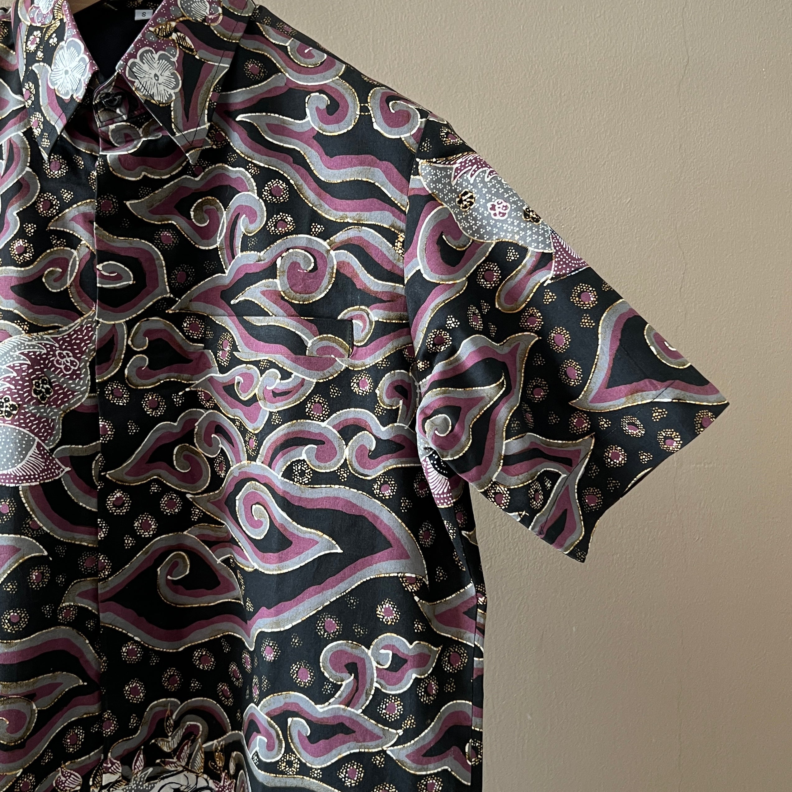 Premium Batik Tulis Select Men's Shirt - S