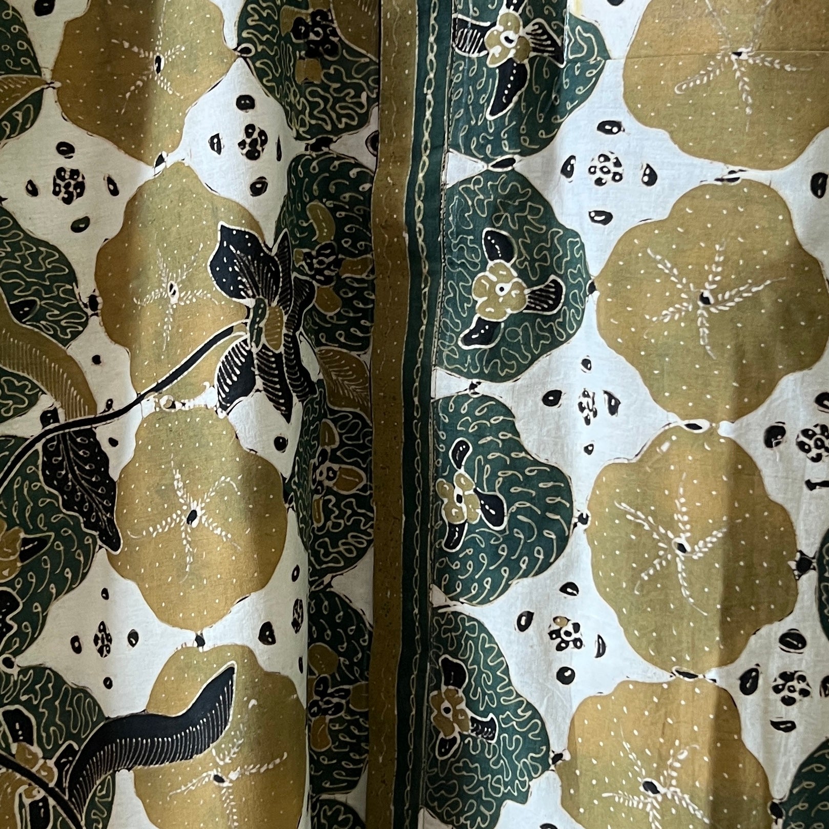 Premium Batik Tulis Men's Select  Long Sleeve Shirt -XL