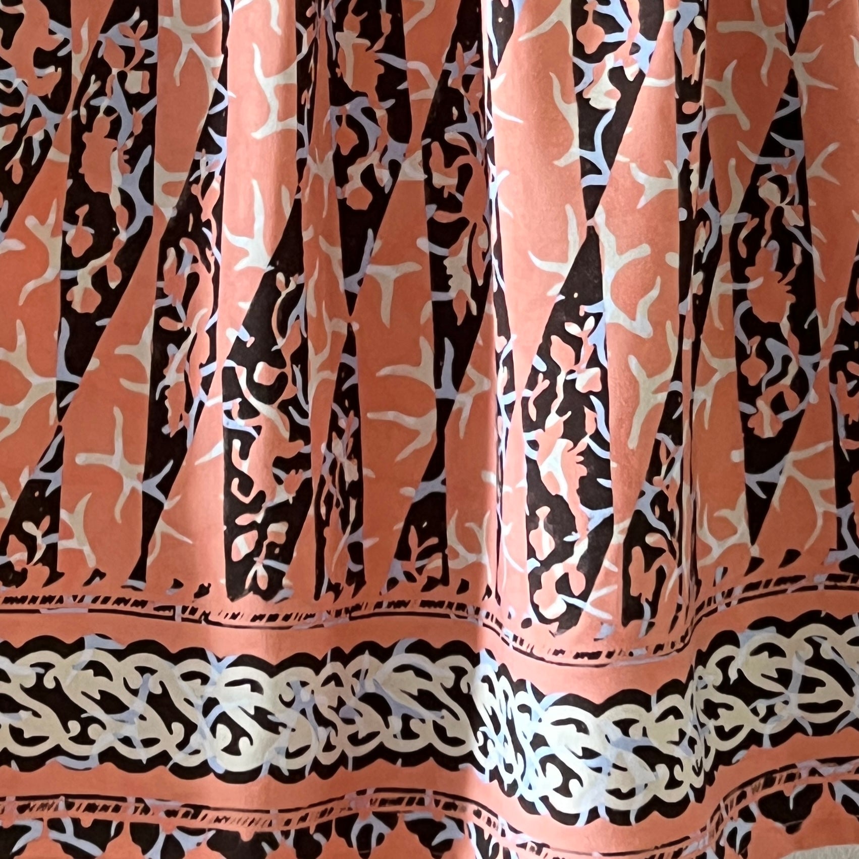 Elastic Waistband Skirt