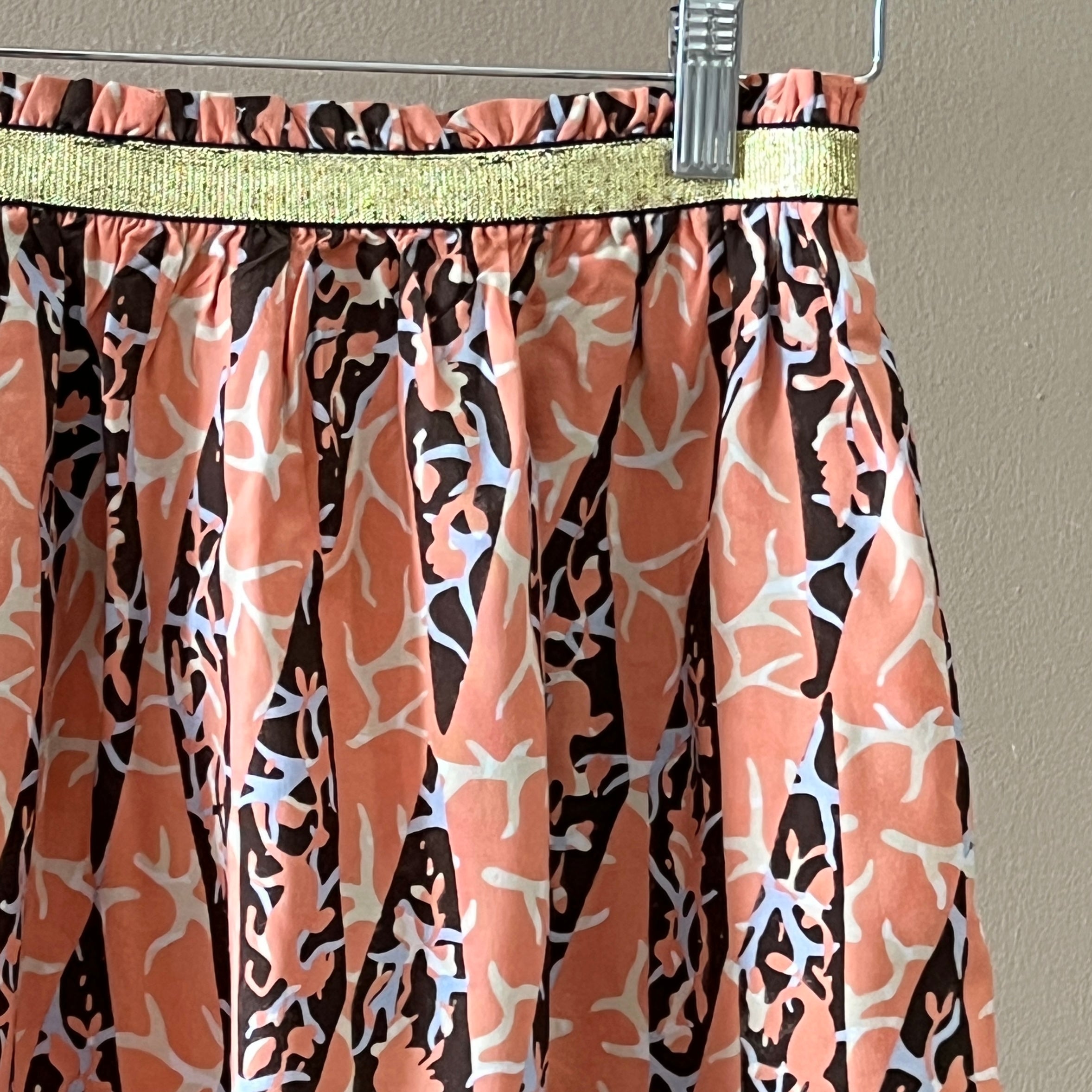 Elastic Waistband Skirt
