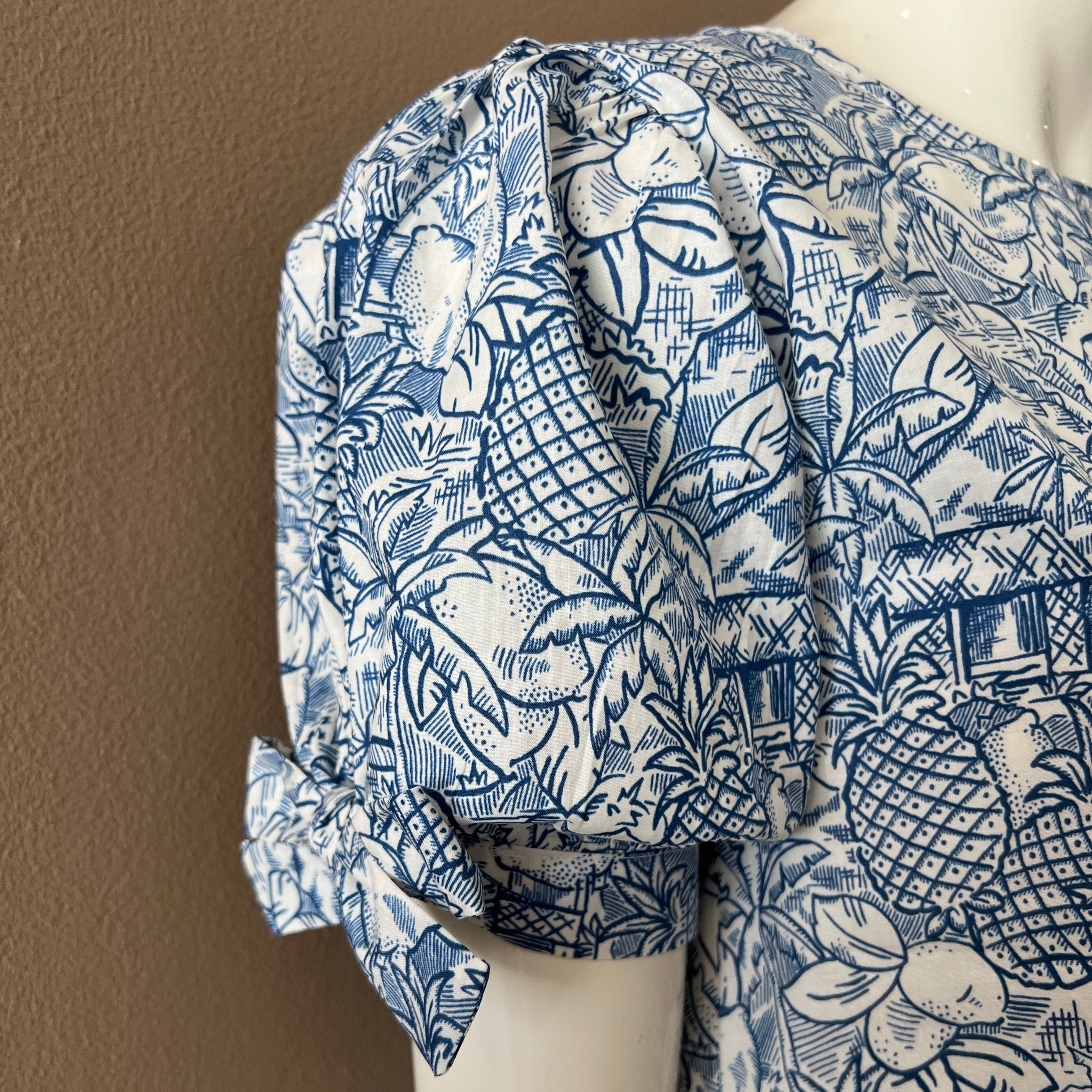 JP Top with puff sleeve