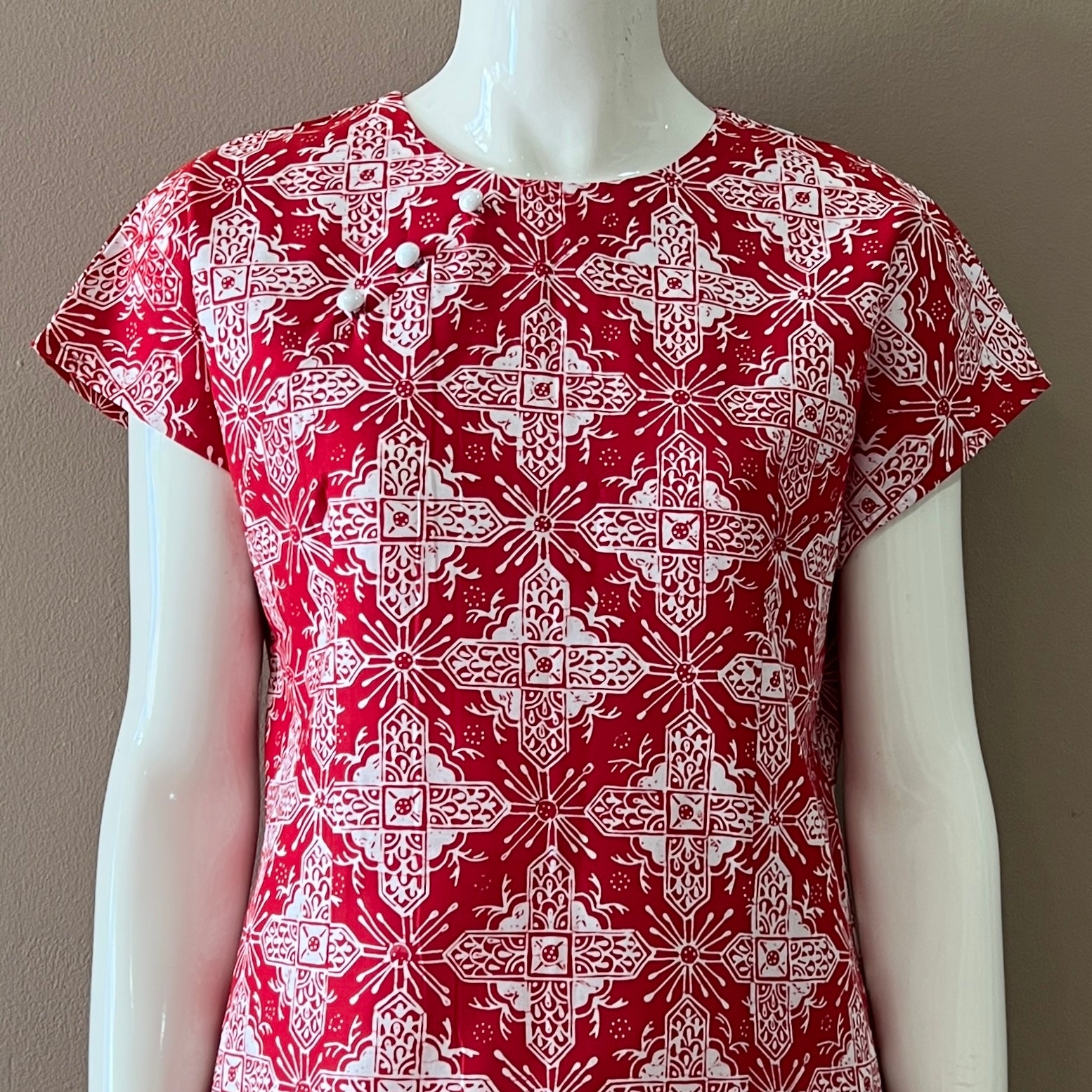 3 Button Slim Fit  Dress - M