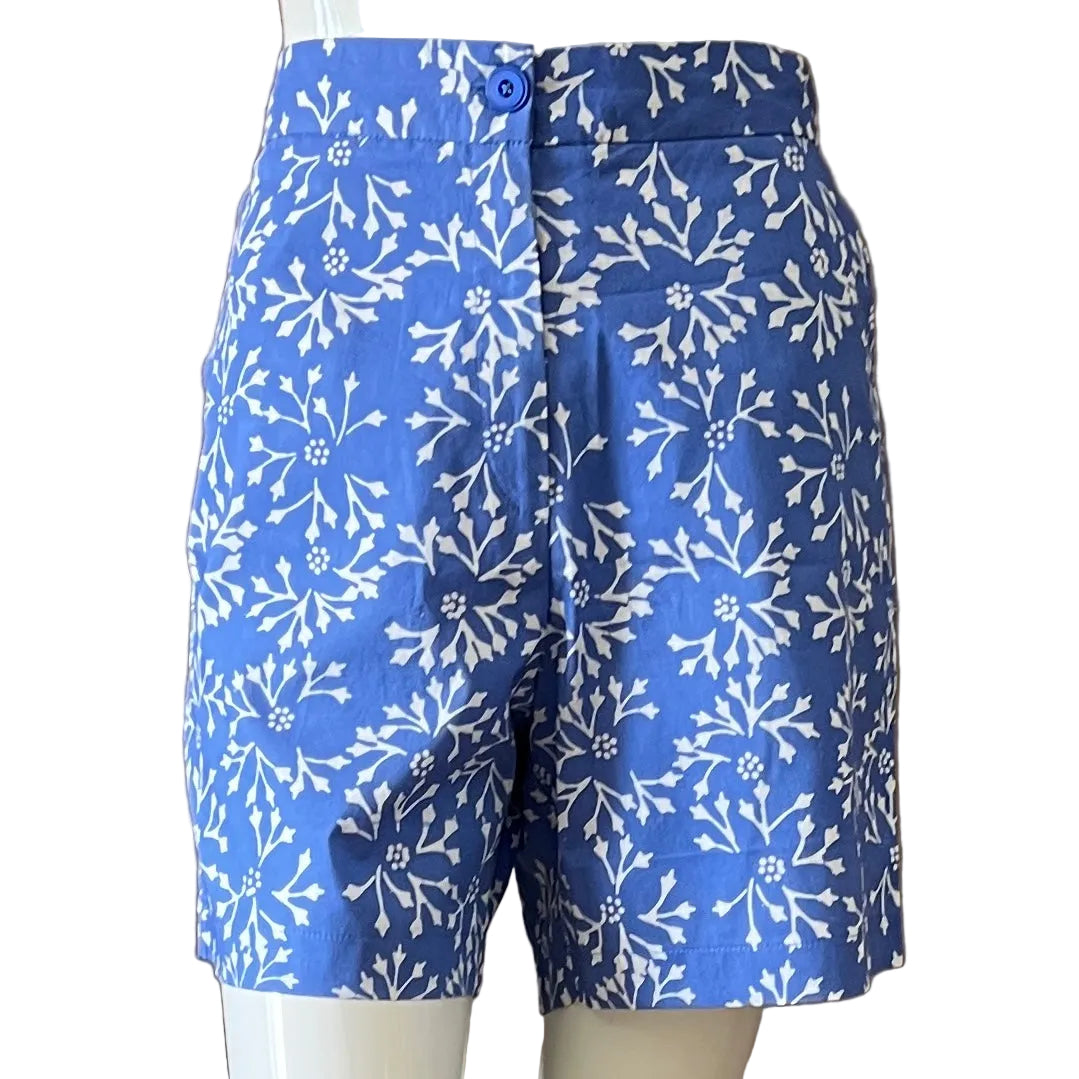 Shorts - M