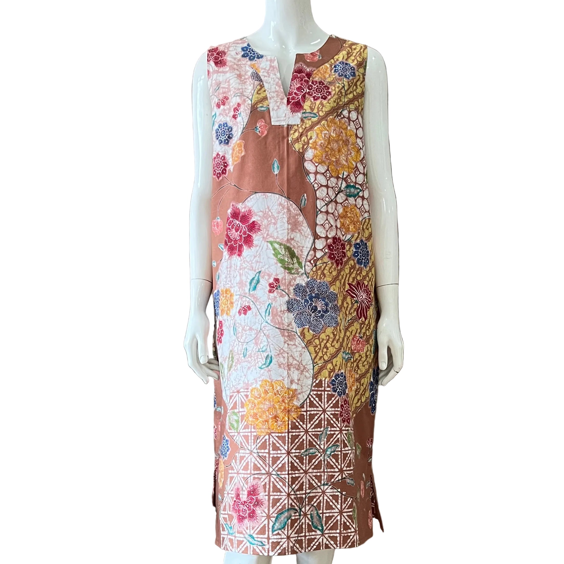 Classic Sleeveless Dress - XL