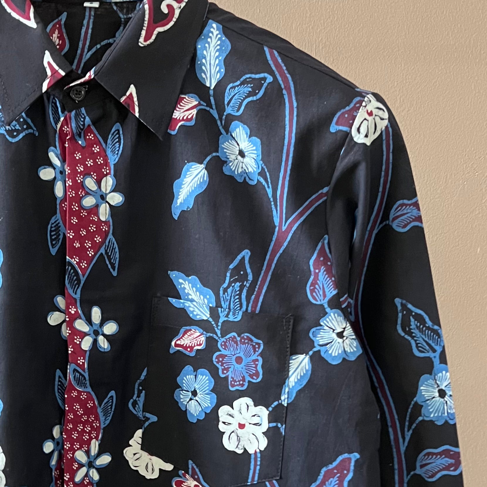 Batik Tulis Men's Supreme Long Sleeve Shirt - S