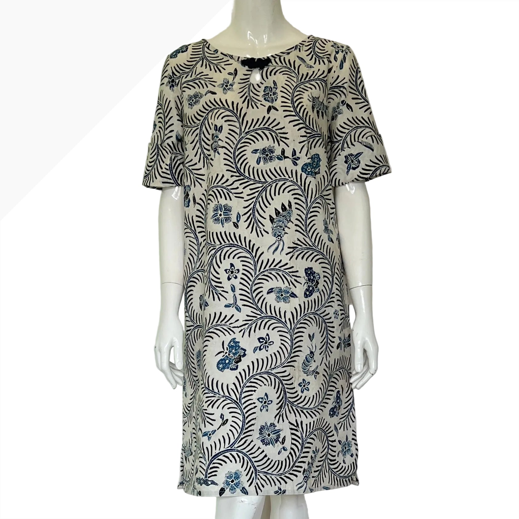 Batik Tulis Flip Sleeve Dress - M