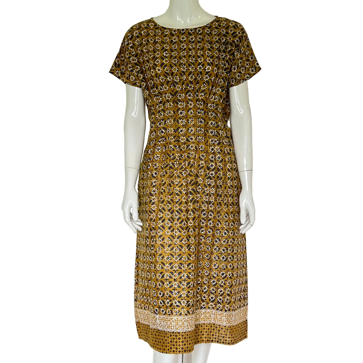 Tuck Waist Dress - M