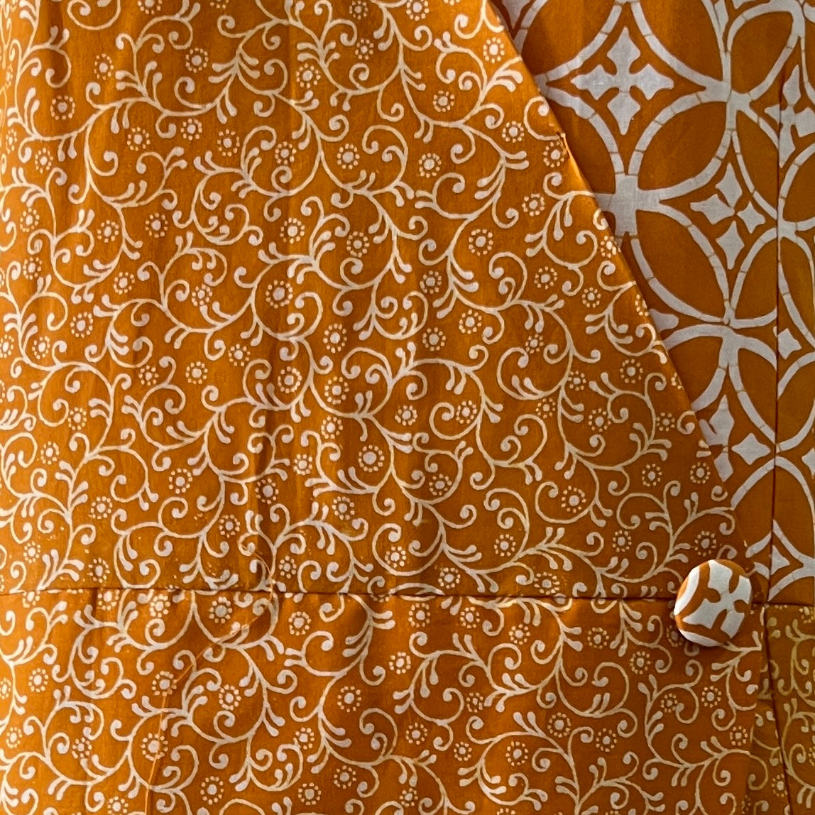 Sleeveless Panel Dress - L