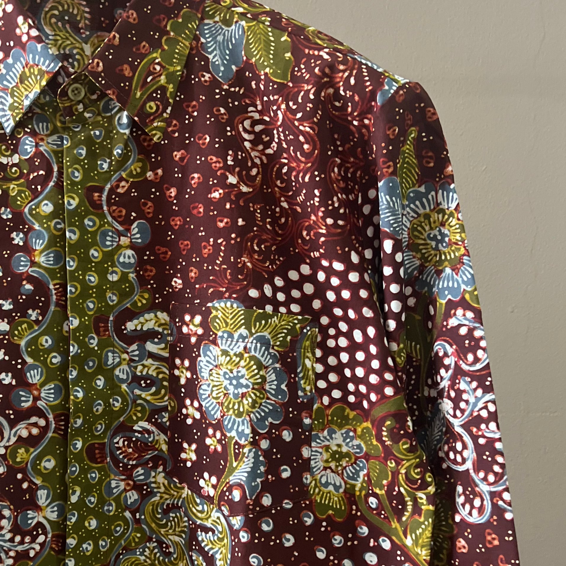 Premium Batik Tulis Men's Select Long Sleeve Shirt - M