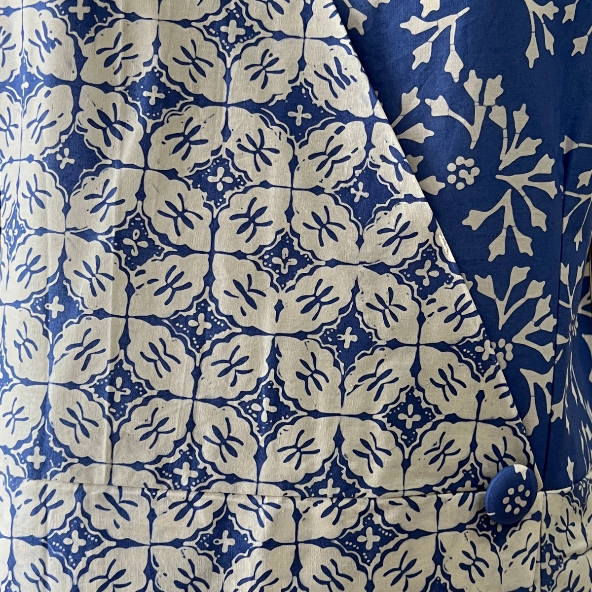 Sleeveless Panel Dress - S