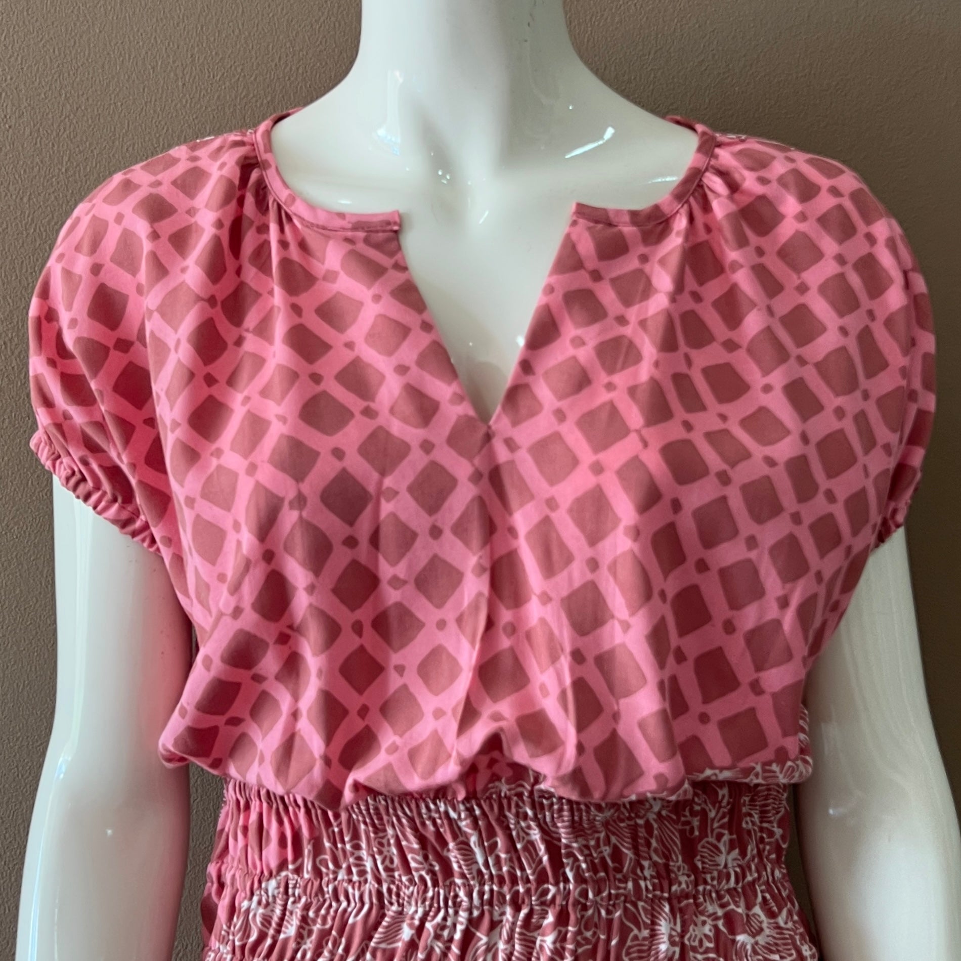 Gathered Waist Midi Dress - M