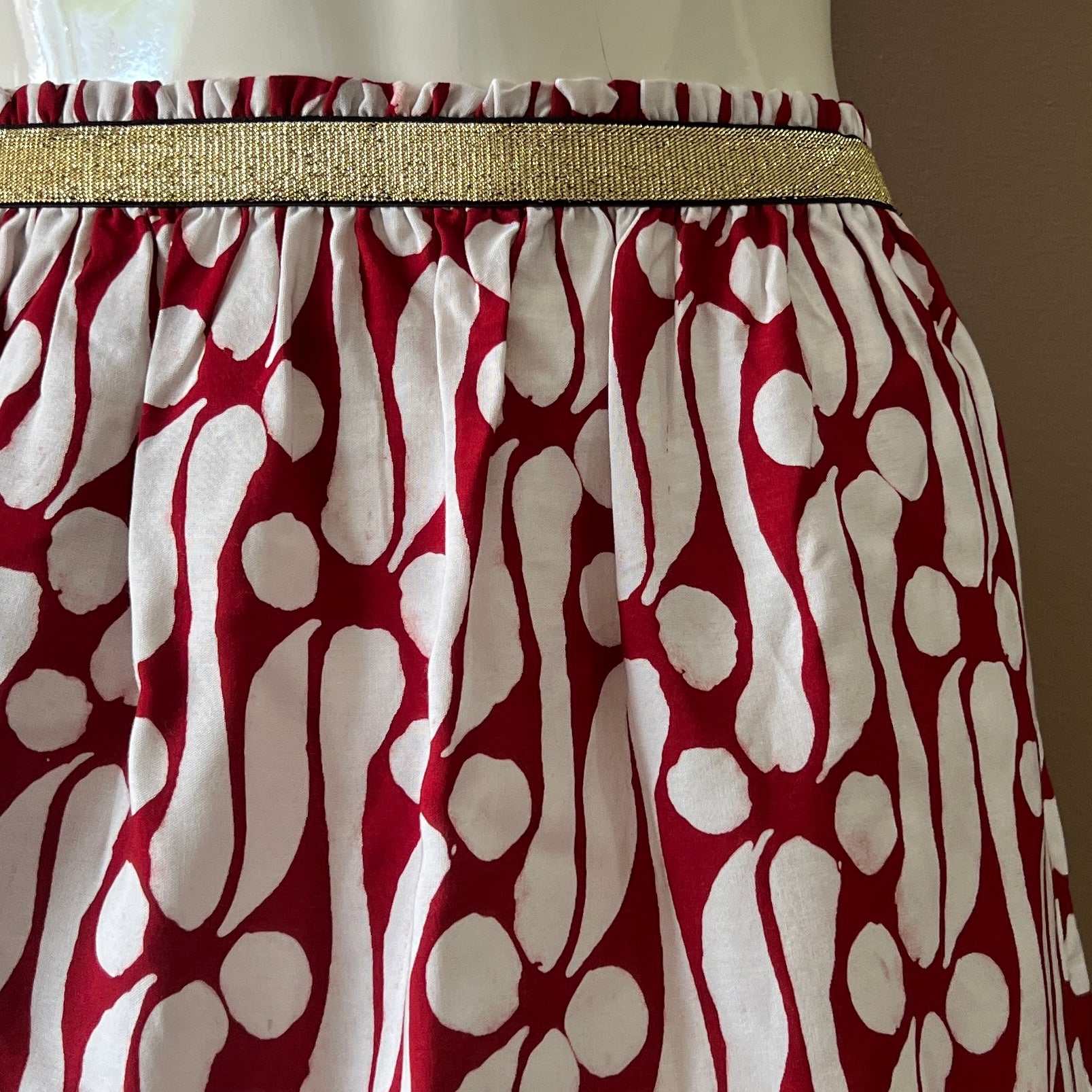 Elastic Waistband Skirt