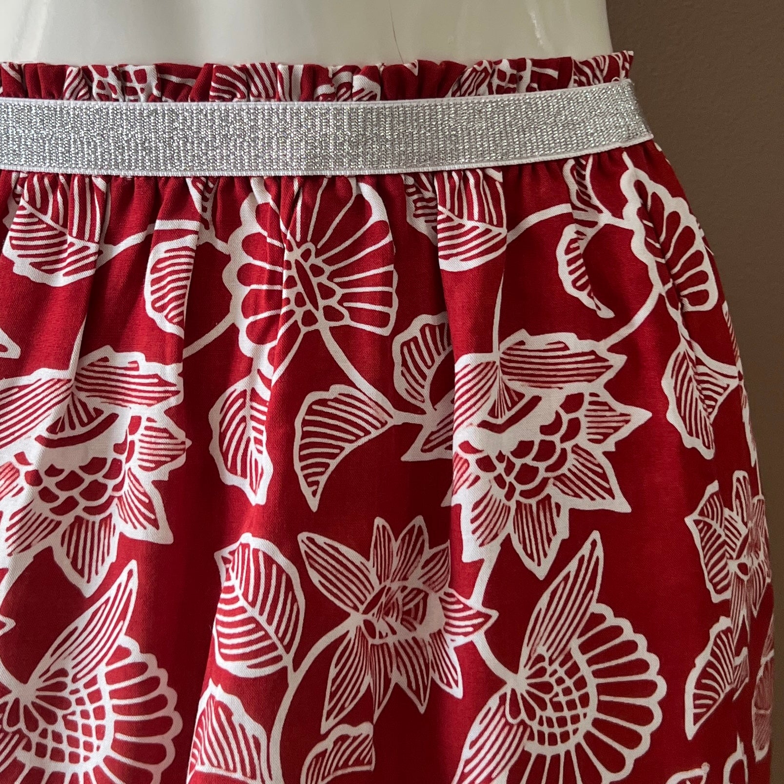 Elastic Waistband Skirt