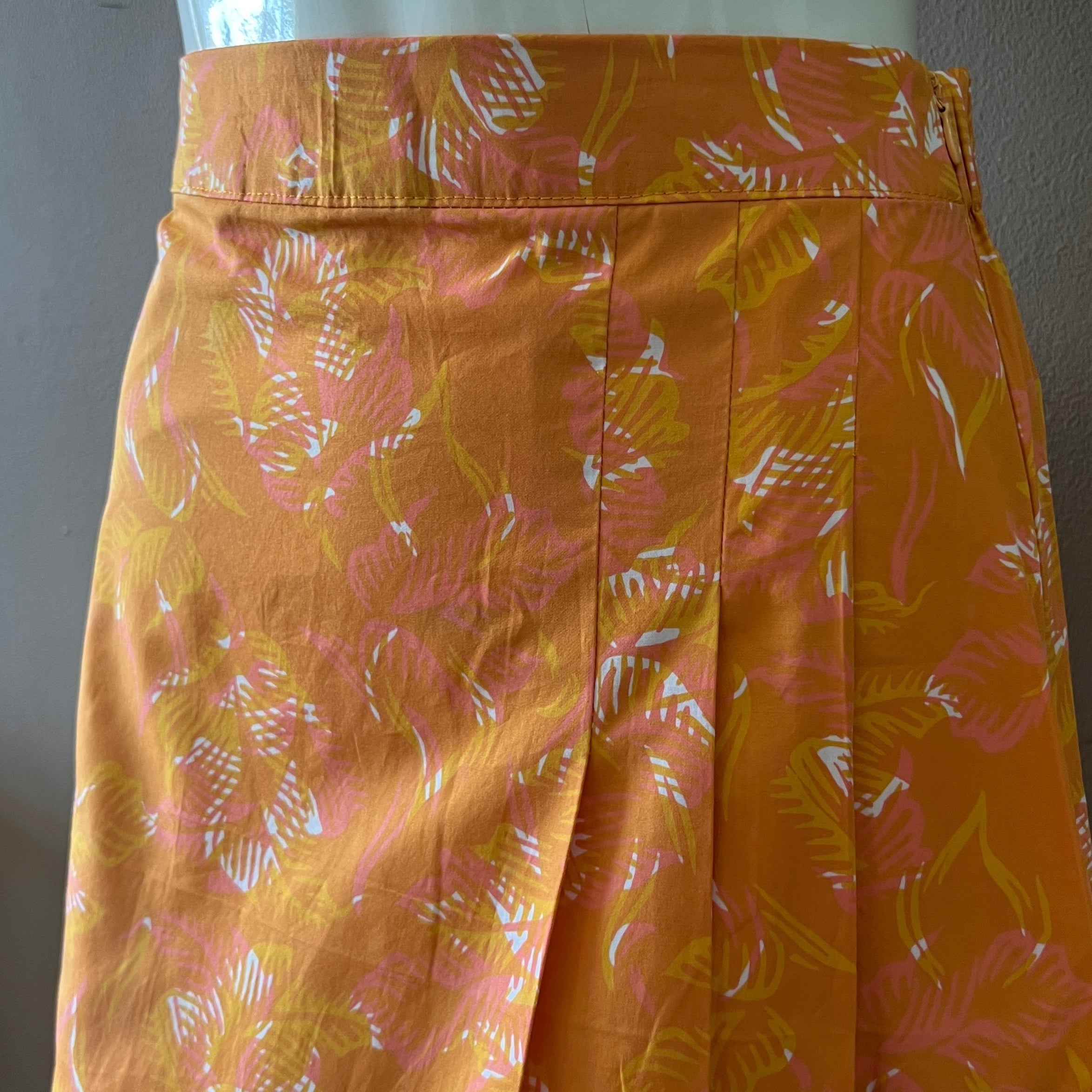 Side Pleated Skirt - XS