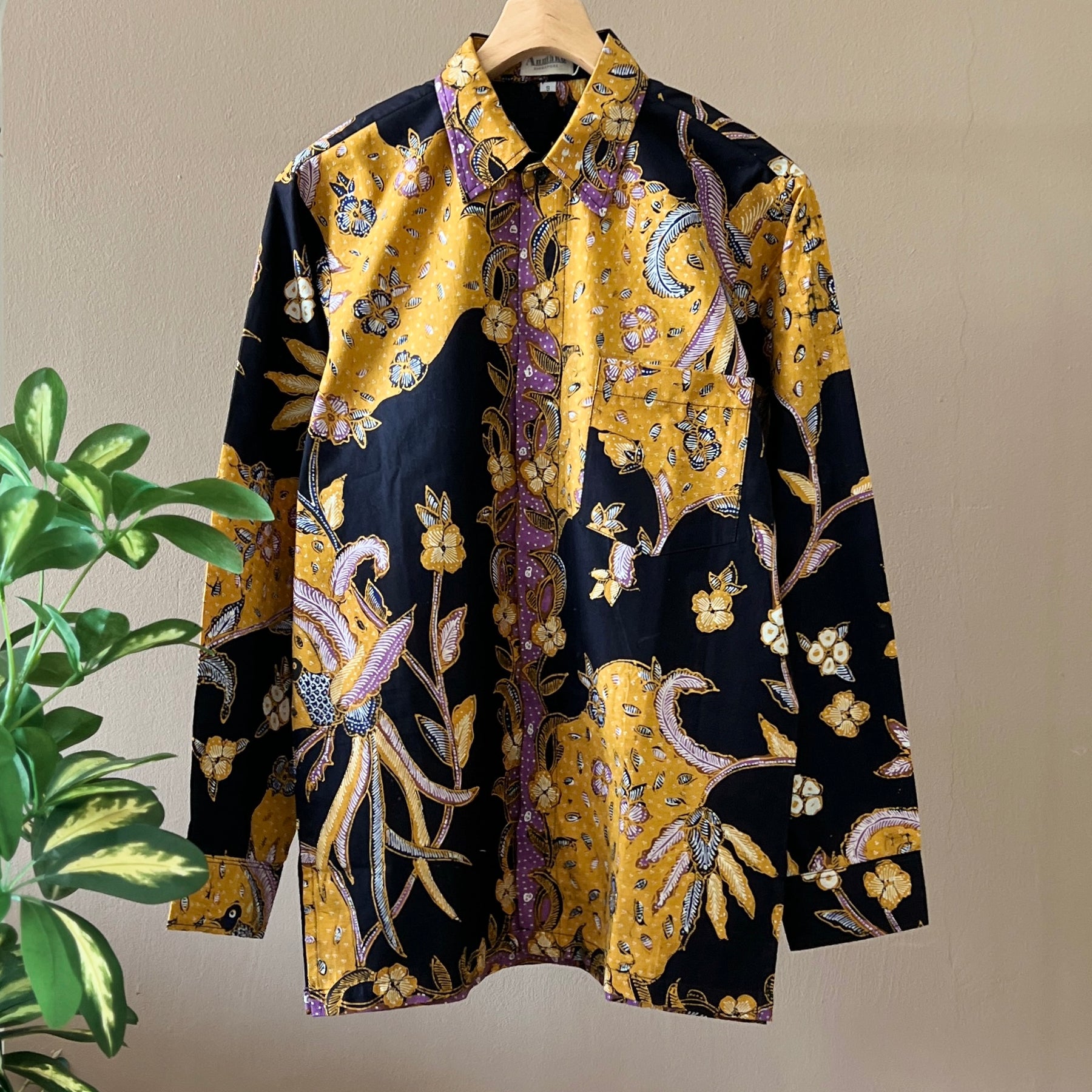 Premium Batik Tulis Select Men's Long Sleeve Shirt - S