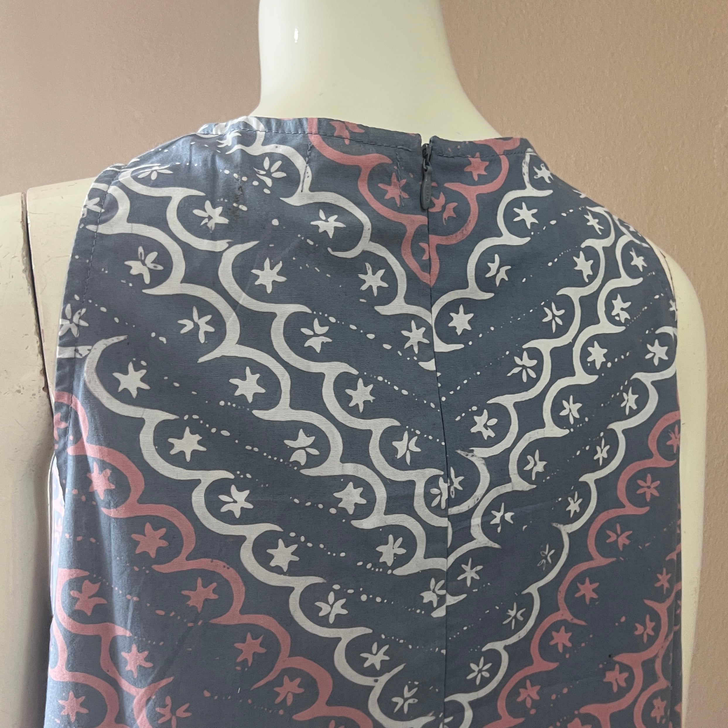Ruffle Neck Tunic - M