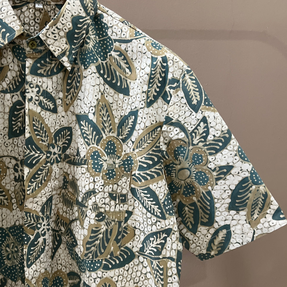 Premium Batik Tulis Select Men's Shirt - L