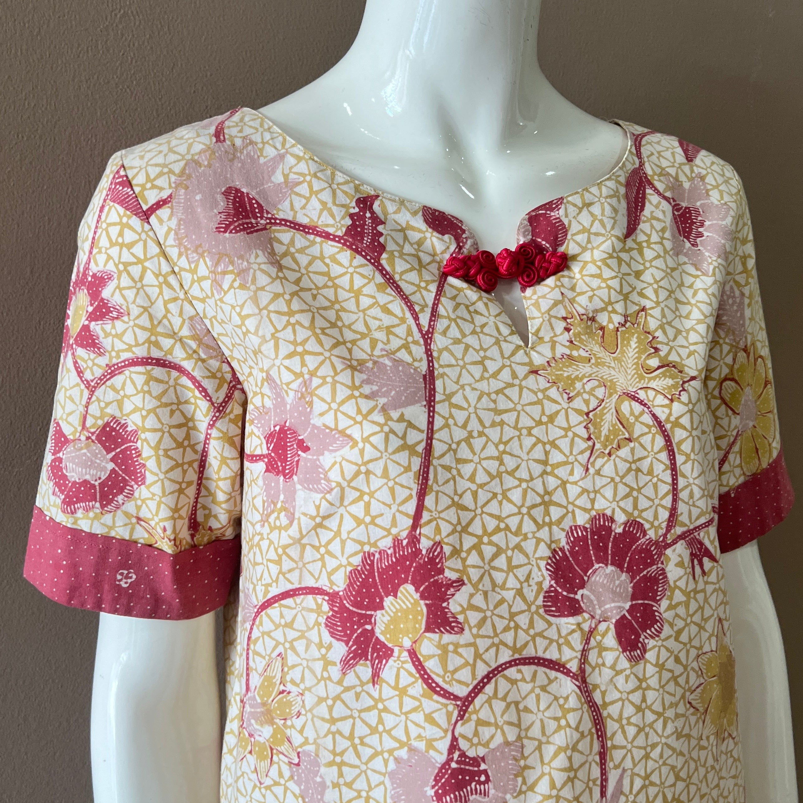 Batik Tulis Classic Pankou Dress - XS