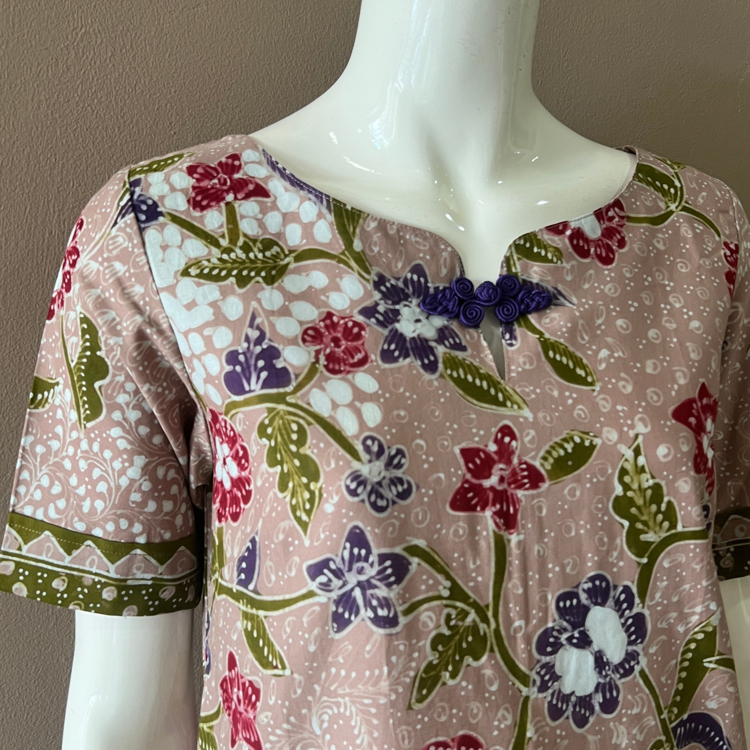 Batik Tulis Classic Pankou Dress - XS