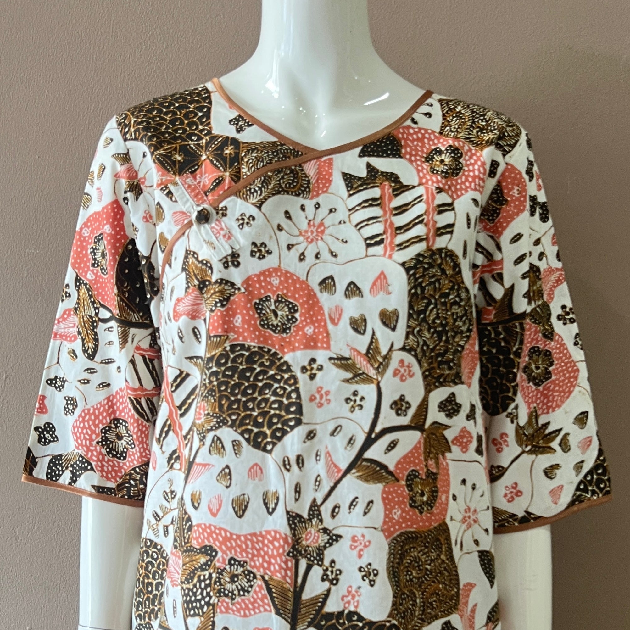 Classic Pankou 3/4 Sleeve Dress - M