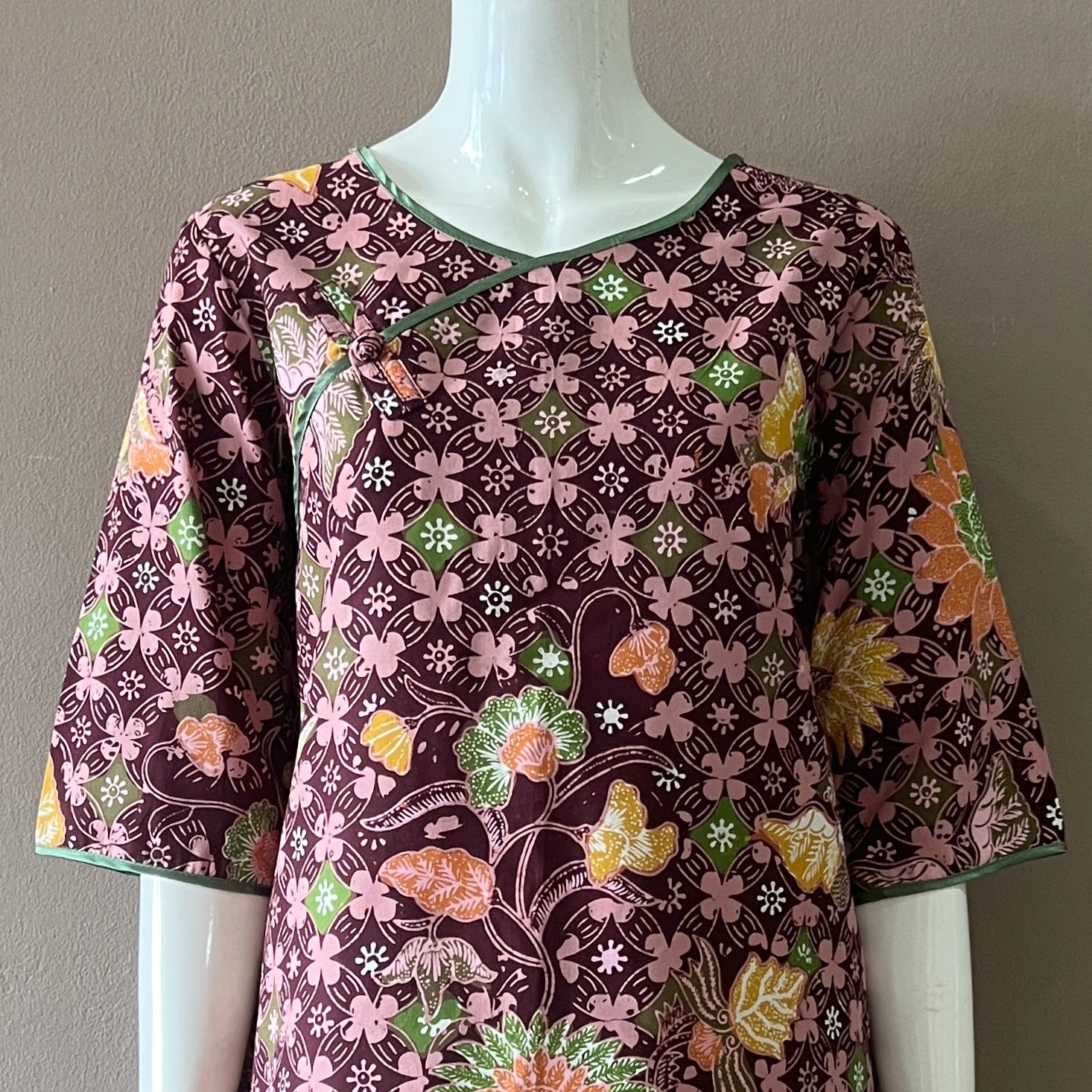 Classic Pankou 3/4 Sleeve Dress - M