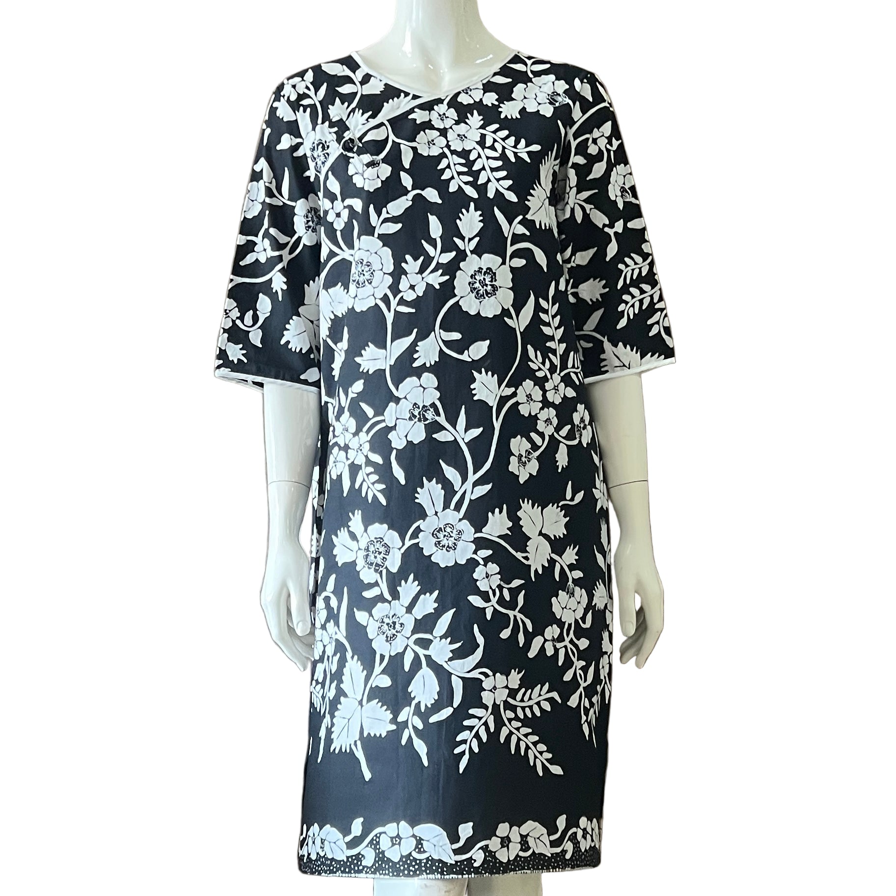 Classic Pankou 3/4 Sleeve Dress - M