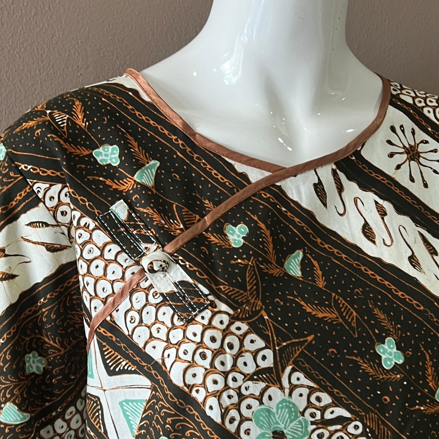 Classic Pankou 3/4 Sleeve Dress - L