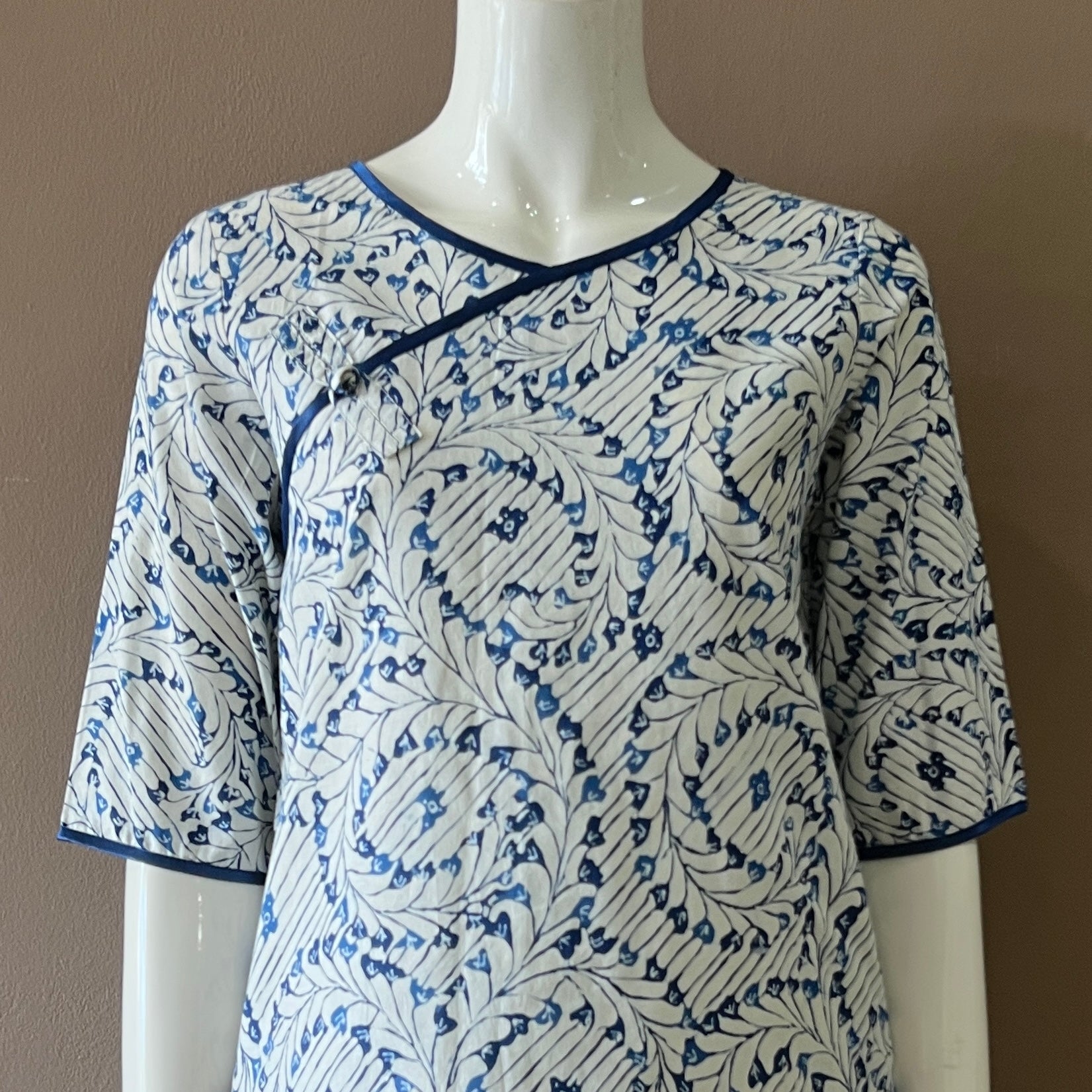 Classic Pankou 3/4 Sleeve Dress - XS